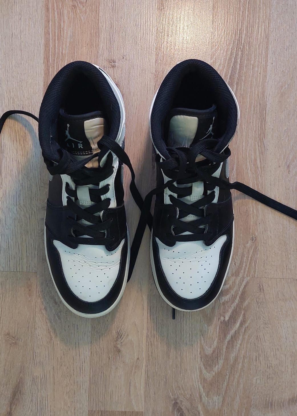 Nike Air Jordan 1 mid Size US 9.5 / IT 39.5 - 5 Thumbnail