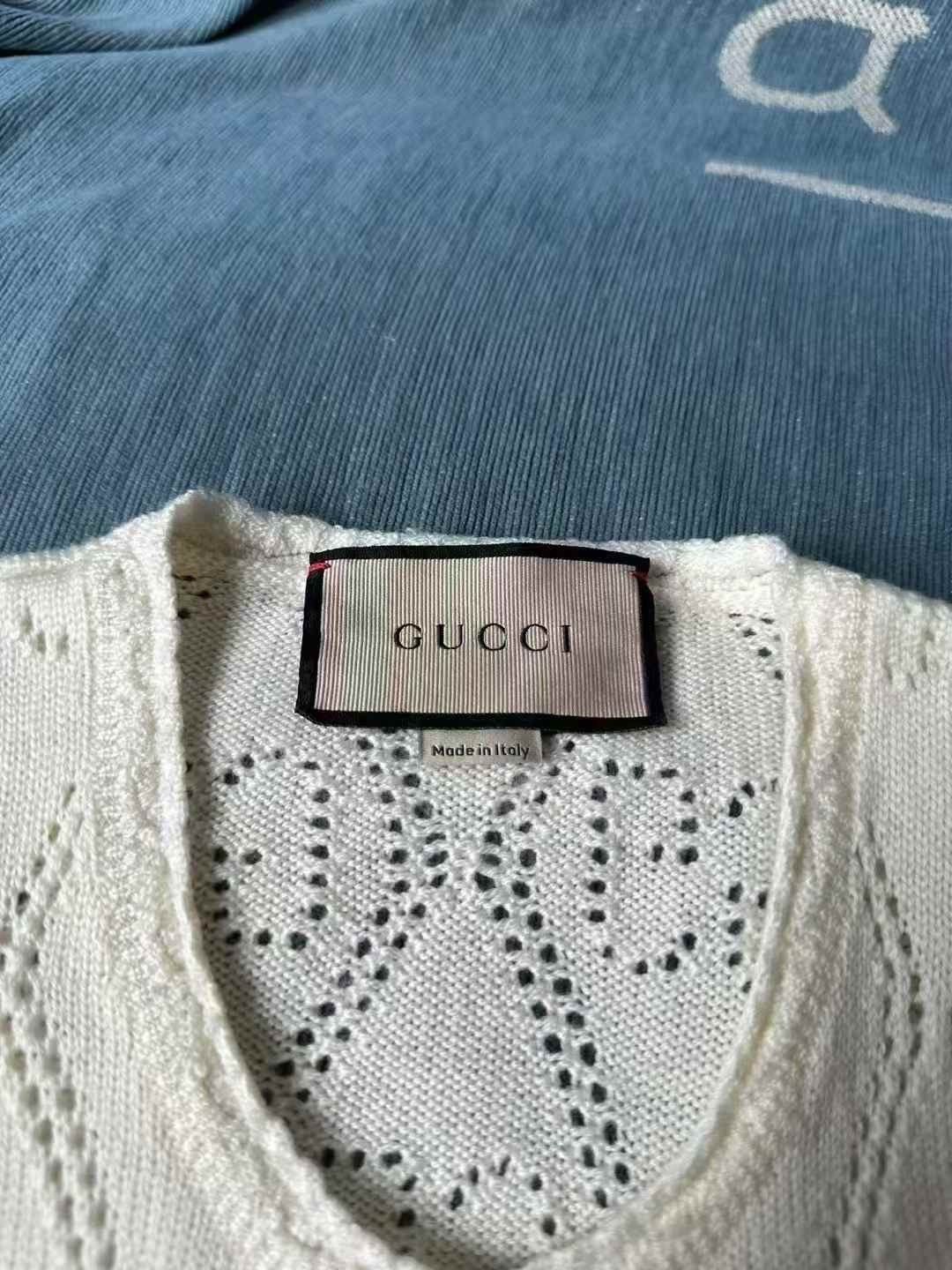 Gucci Gucci Hollow full-printed cardigan sweater 2501-Nextarrow Size US XS / EU 42 / 0 - 3 Thumbnail
