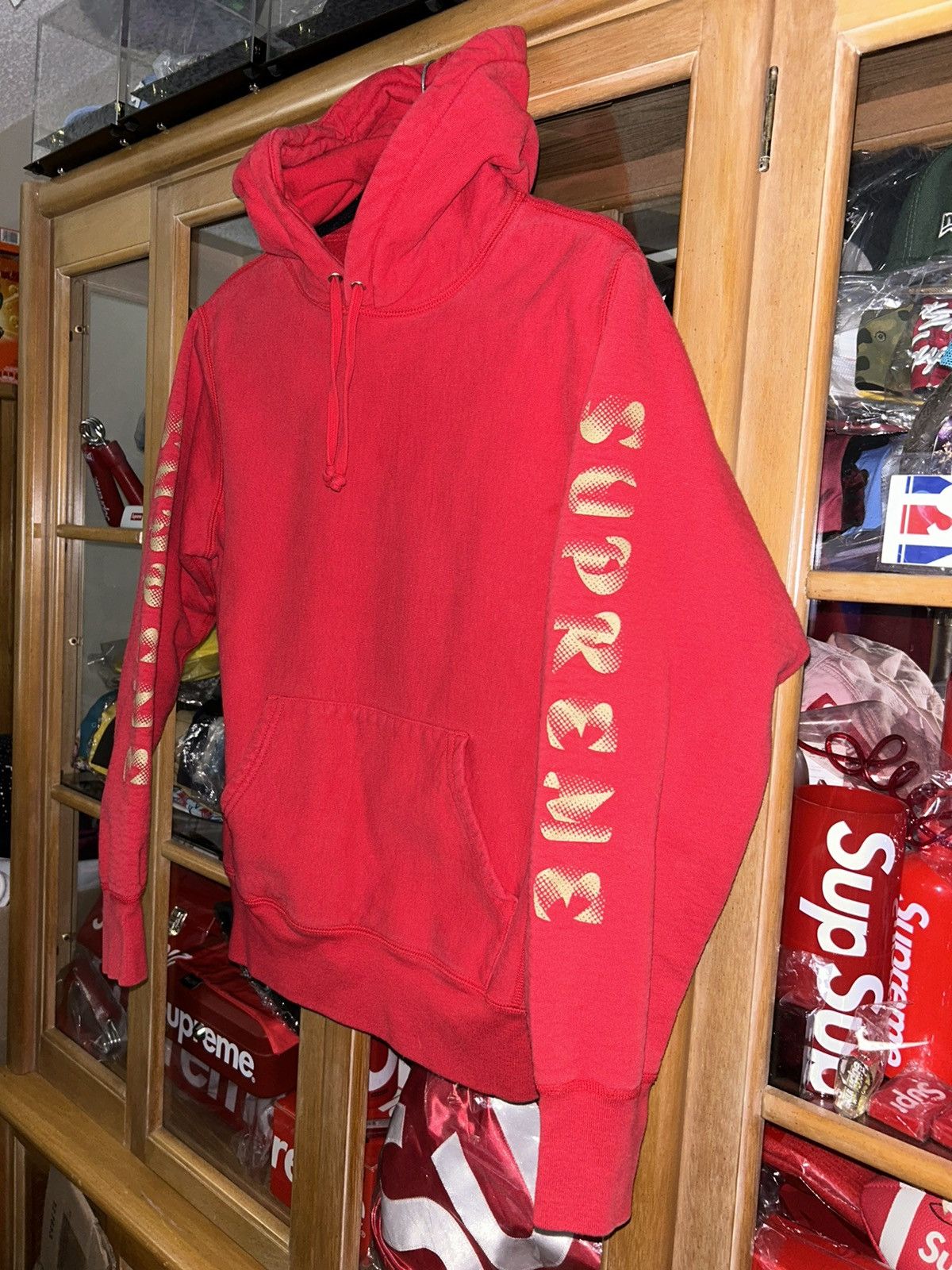 Supreme Supreme Gradient Sleeve Hooded Sweatshirt FW18 size Small Size US S / EU 44-46 / 1 - 2 Thumbnail