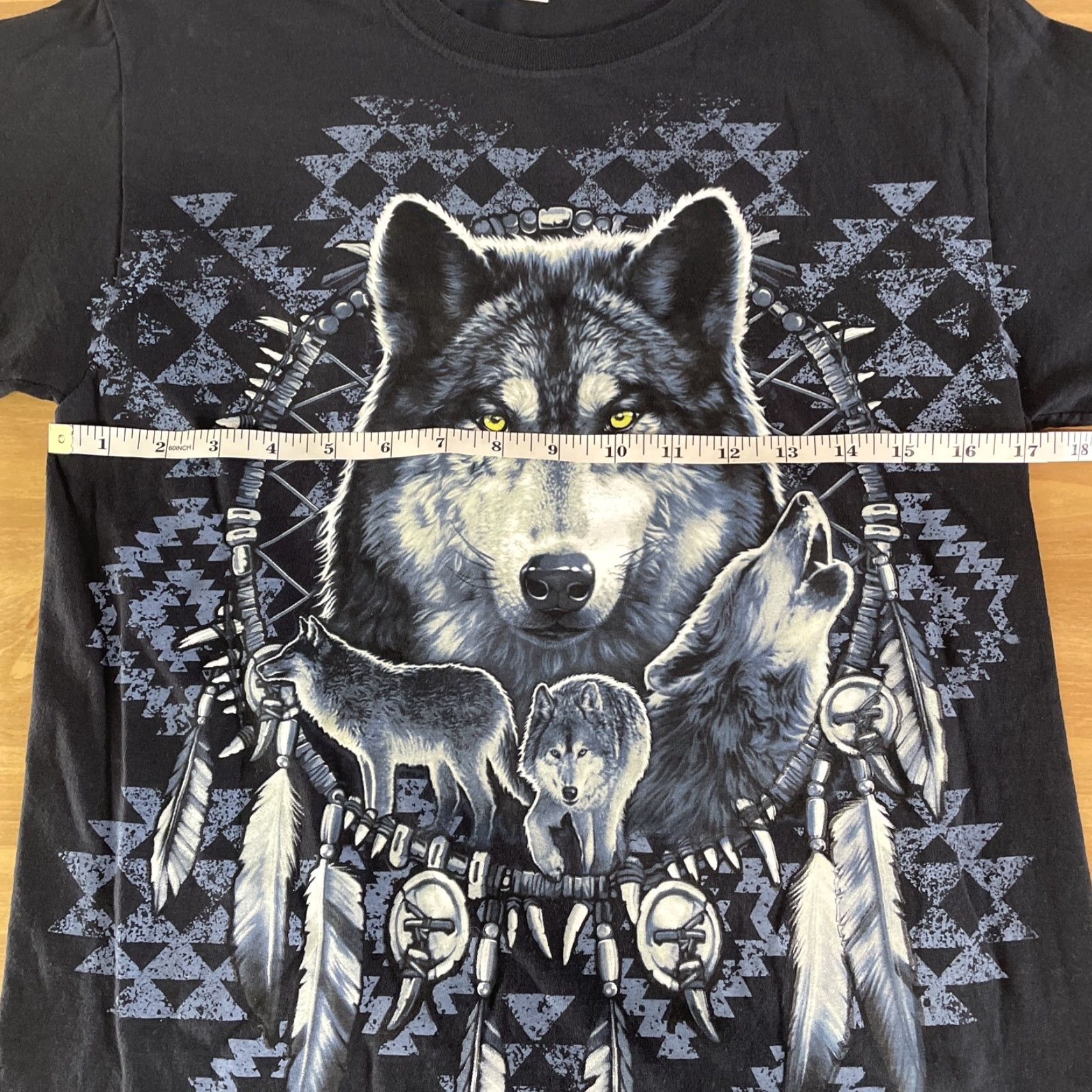 Vintage VINTAGE Wolf Brand T-Shirt Men Small Black Blue 90s Wolf Spirit Graphic Cotton Size US S / EU 44-46 / 1 - 5 Thumbnail
