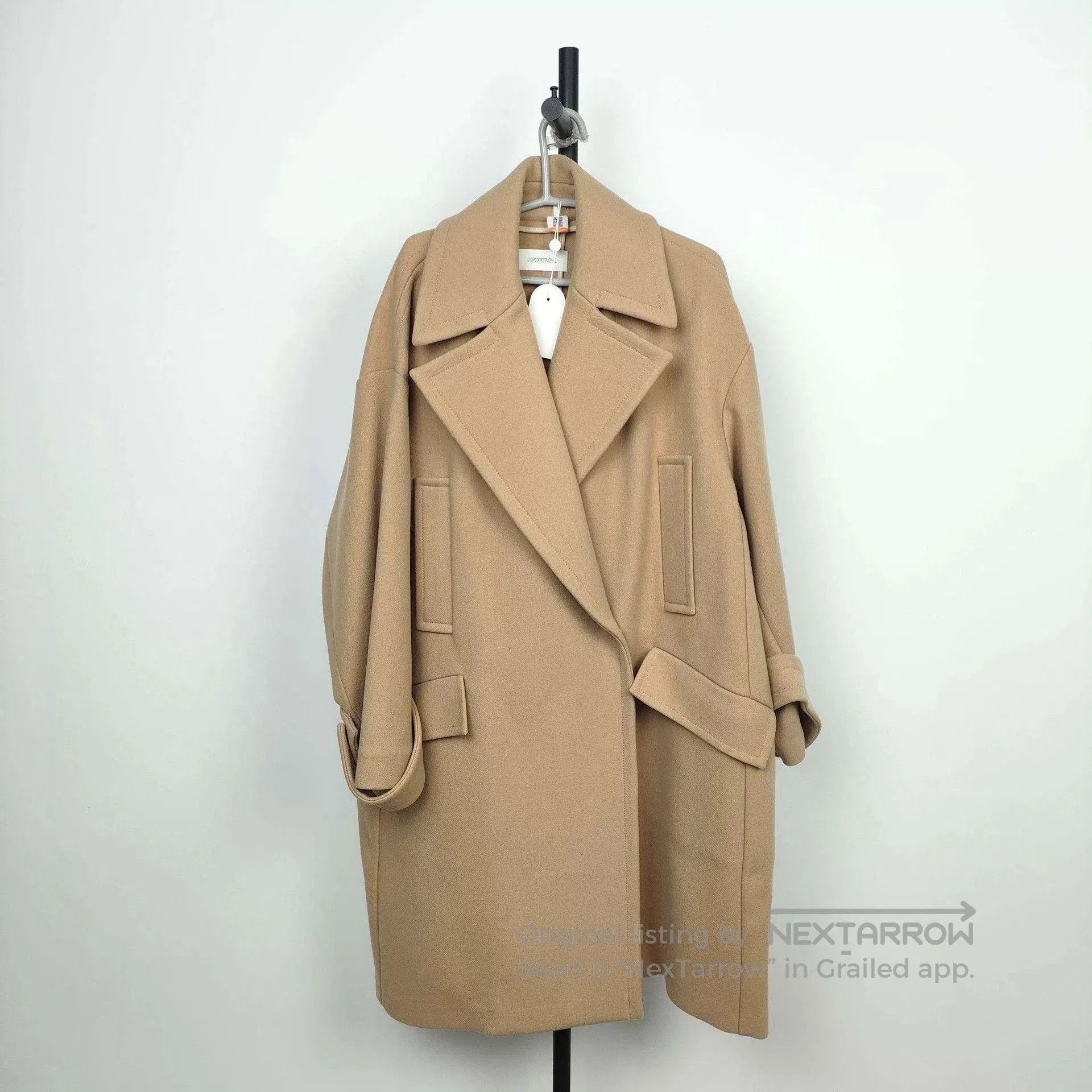 Other MaxMara Wool Coat M Beige. Size US M / EU 48-50 / 2 - 1 Thumbnail