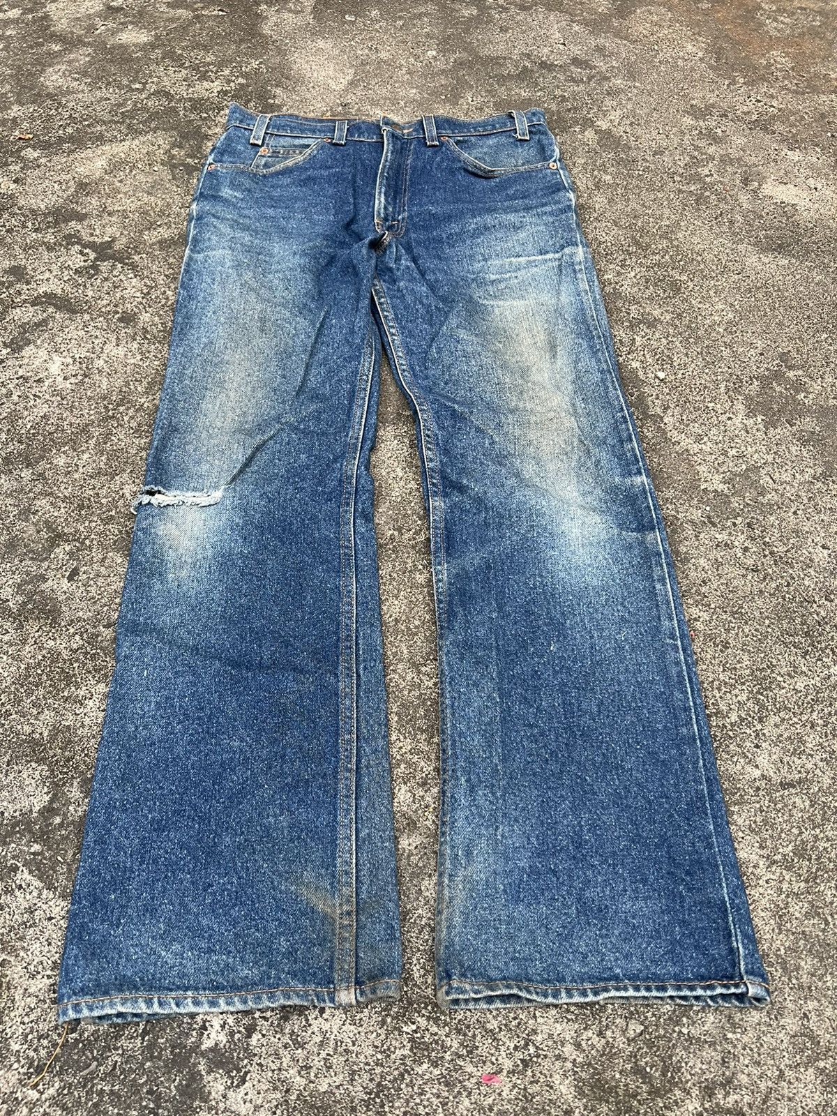 Levi's 💥FLARE💥 VTG 90’S LEVIS 517 DISTRESSED JEANS VERY RARE Size US 32 / EU 48 - 1 Thumbnail