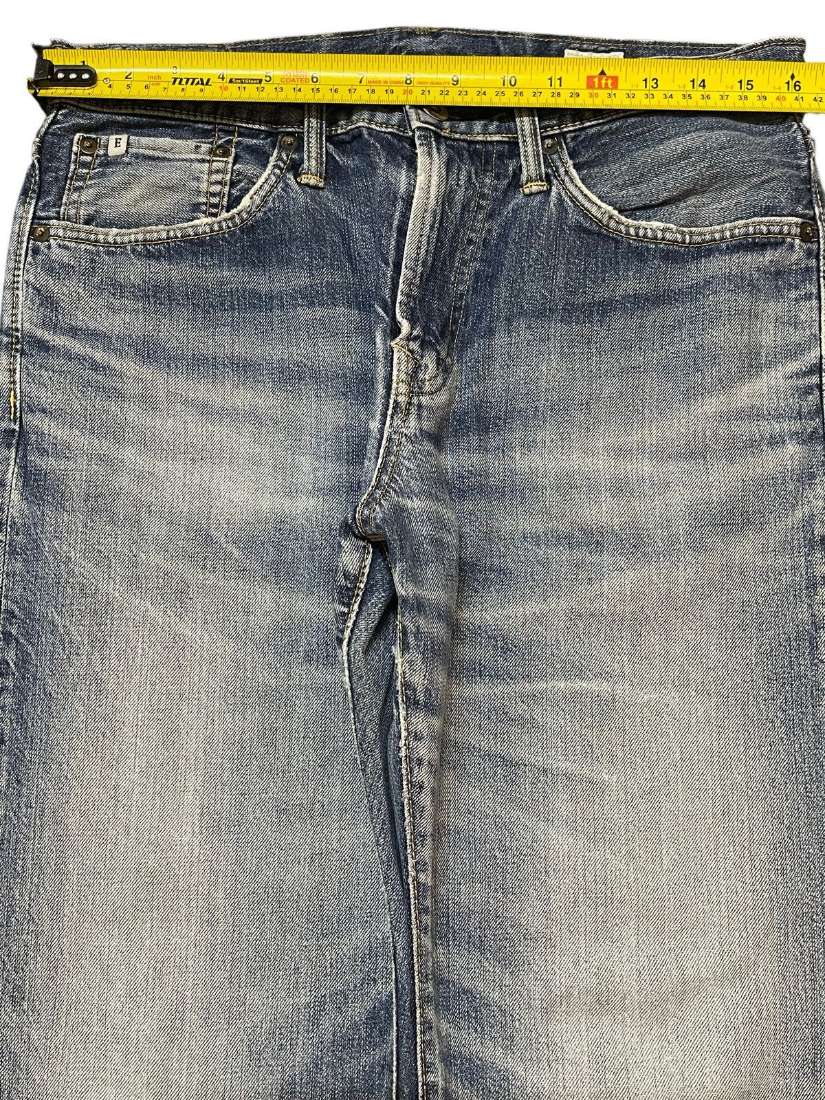 Edwin Vintage Japan Edwin Blue Faded Wash Distress Loose Jeans Size US 32 / EU 48 - 12 Thumbnail