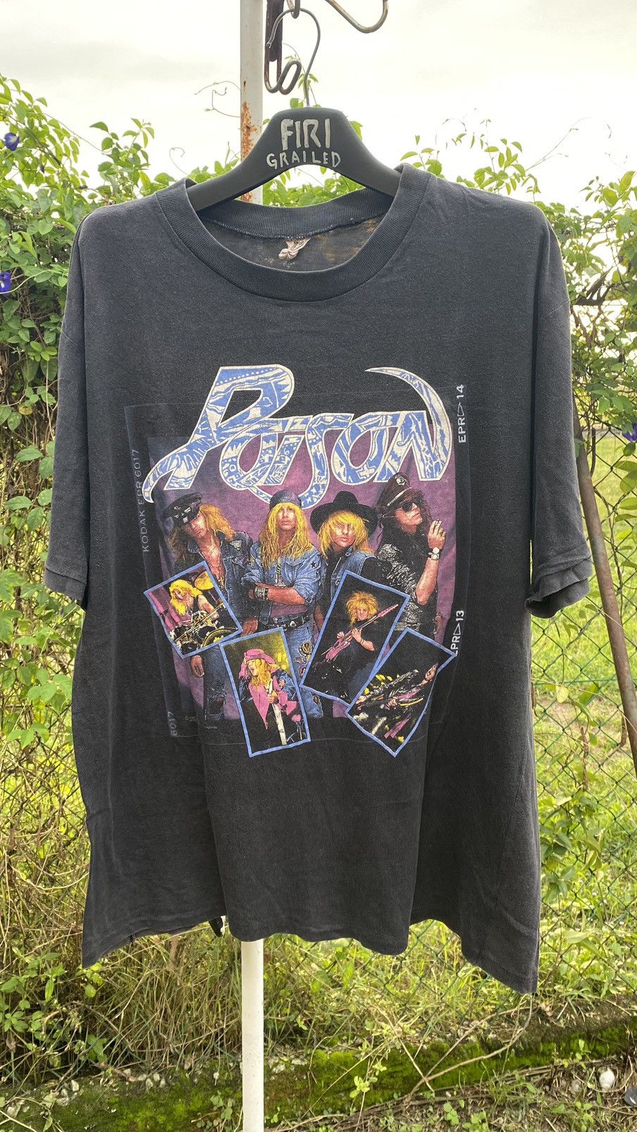 Band Tees Vintage 1988 Poison "Live As Hell" In Australia Size US XL / EU 56 / 4 - 1 Thumbnail