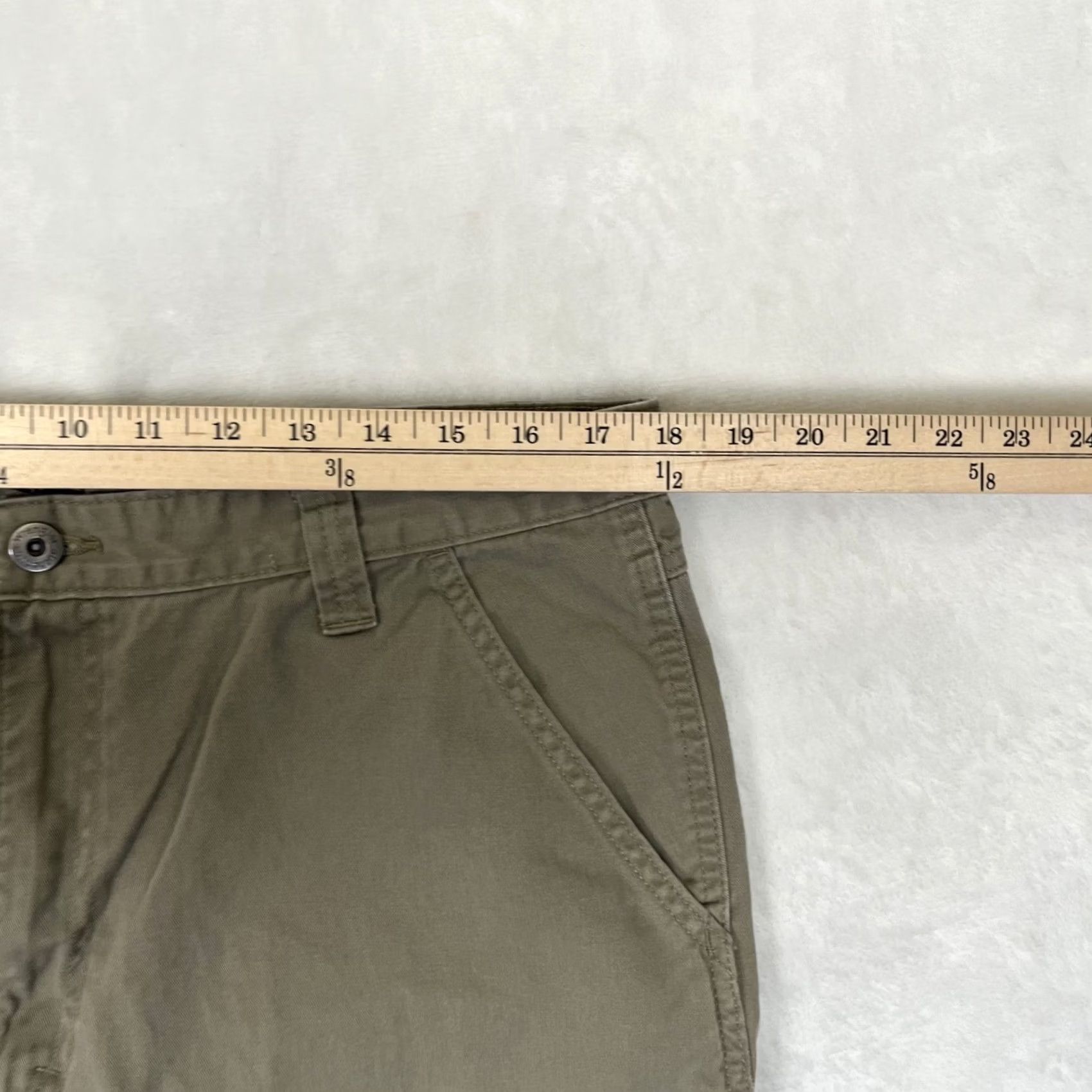 Wrangler VINTAGE Wrangler Shorts Mens 36 Khaki Brown Cargo Stretch 10 Inseam Utility Y2K Size US 36 / EU 52 - 3 Thumbnail