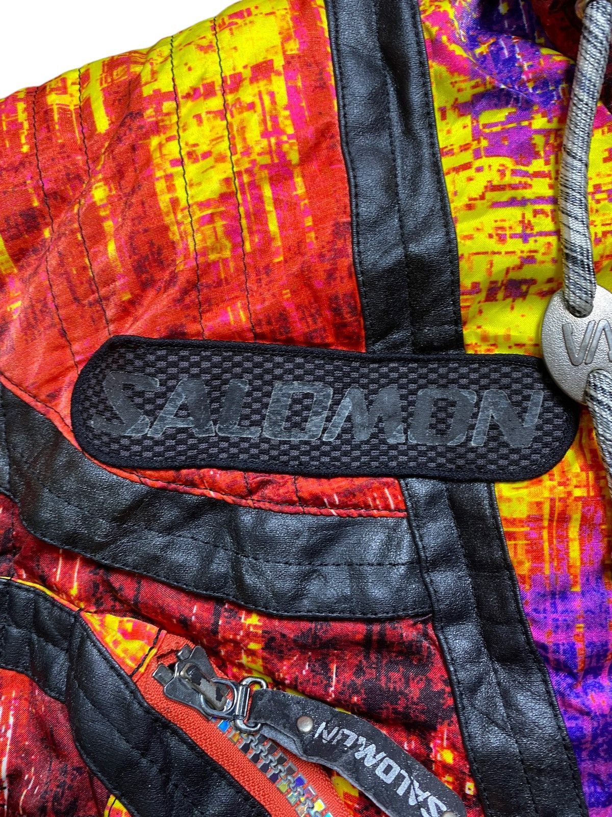 Vintage VINTAGE SOLOMON SKI JACKET COLOURFULL Size US XL / EU 56 / 4 - 6 Thumbnail