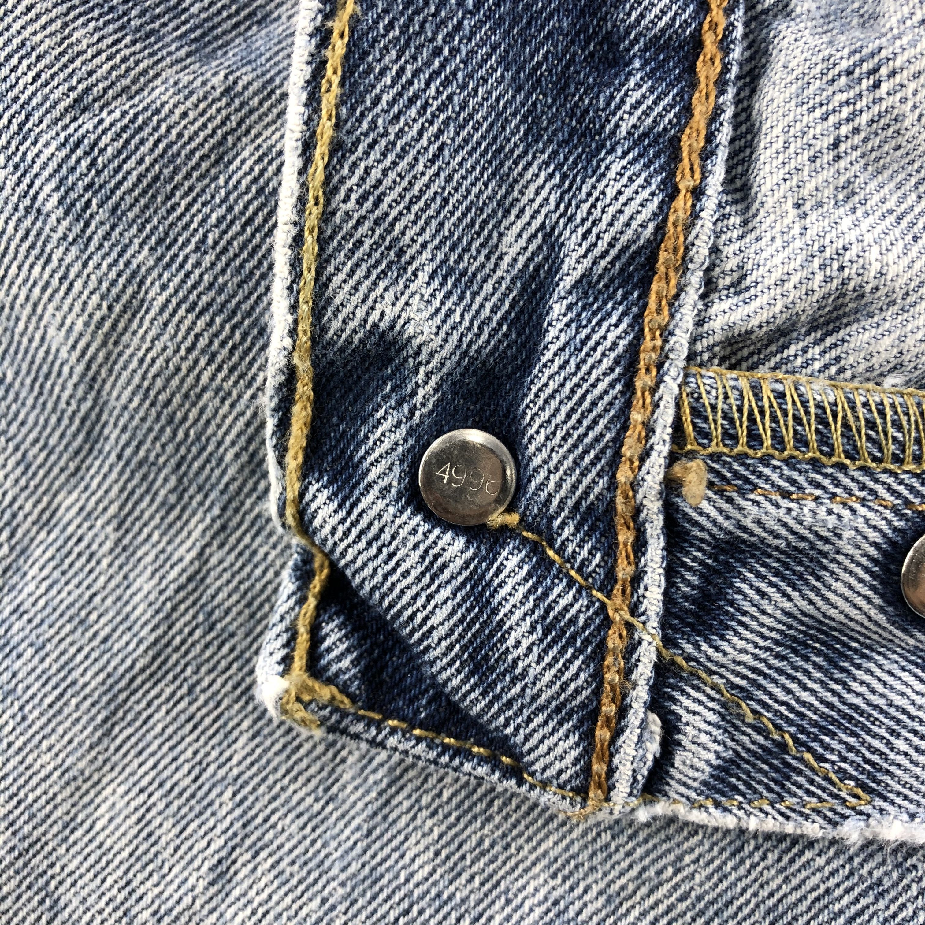Levi's Vintage Light Wash Levis 501 Jeans- J1366 Size US 37 - 9 Thumbnail