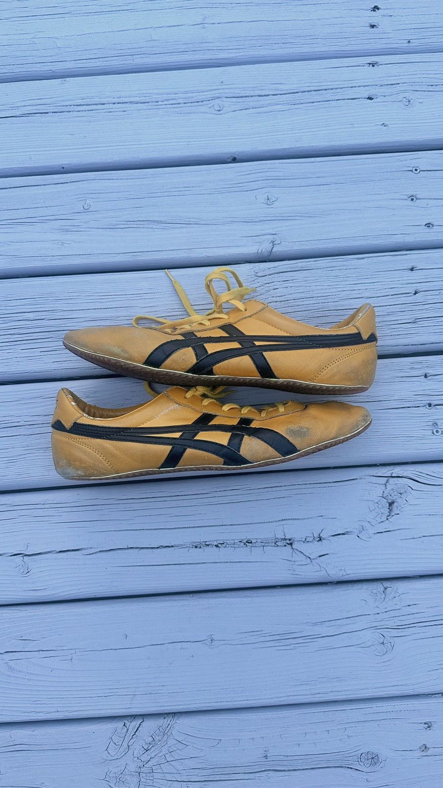 Asics 2003 online