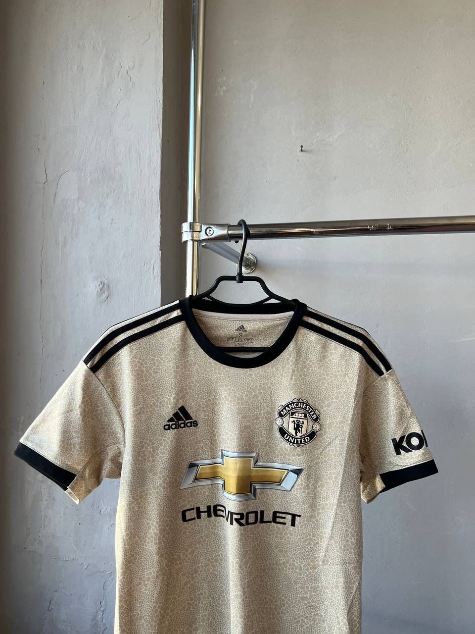 Adidas 2019/20 MANCHESTER UNITED AWAY SOCCER JERSEY FOOTBALL SHIRT Size US S / EU 44-46 / 1 - 3 Thumbnail