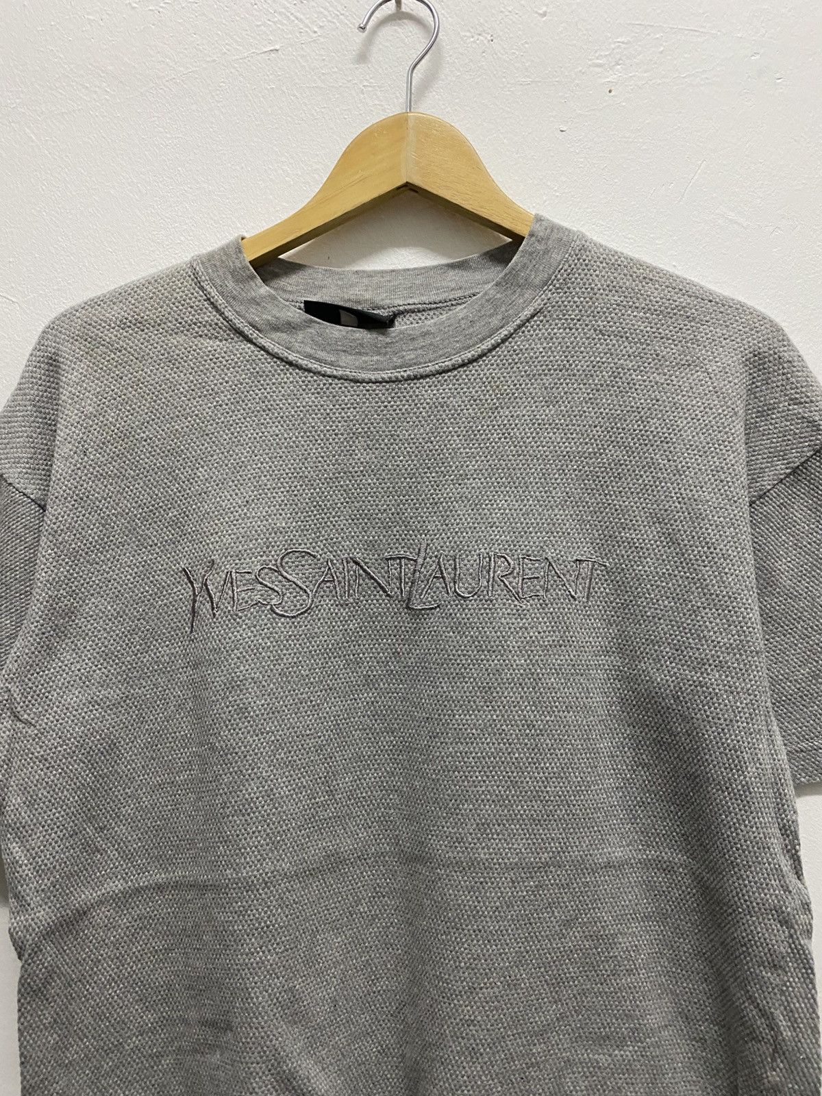 Yves Saint Laurent Yves Saint Laurent Tshirt Size US S / EU 44-46 / 1 - 2 Thumbnail