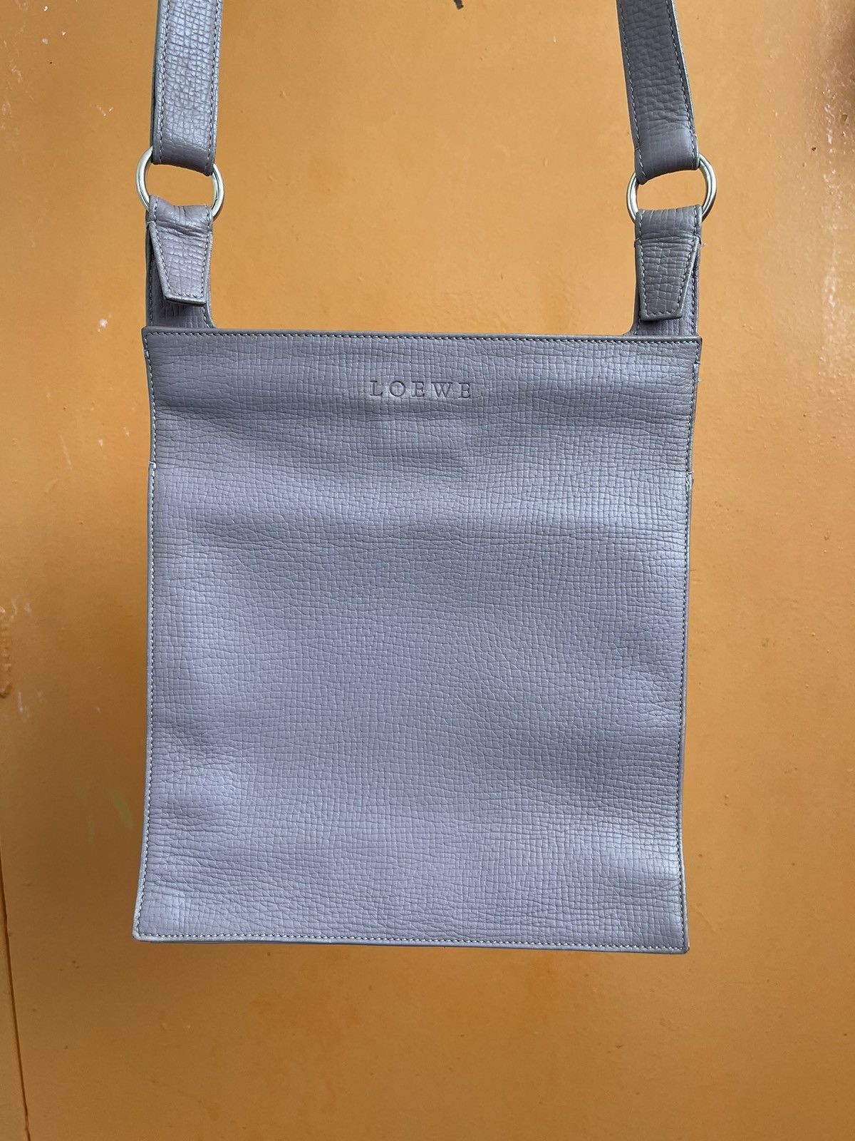 Loewe Loewe Shoulder Bag Logo Embossed Size ONE SIZE - 1 Thumbnail