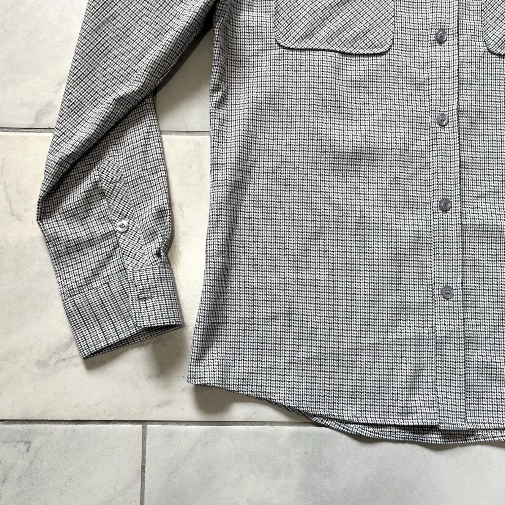 Vintage ARNE Shirt Large Black Gray Mens Button Up Herringbone Stretch Fit Modern Preppy Size US L / EU 52-54 / 3 - 6 Thumbnail