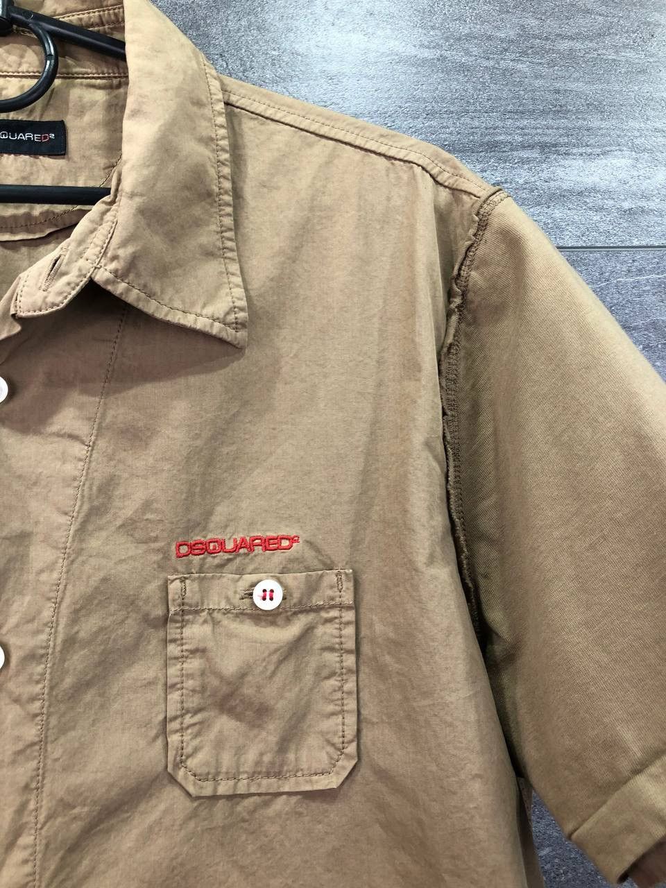 Dsquared2 Mens Vintage Dsquared2 Brown T- Shirt Button Up Size US M / EU 48-50 / 2 - 6 Thumbnail