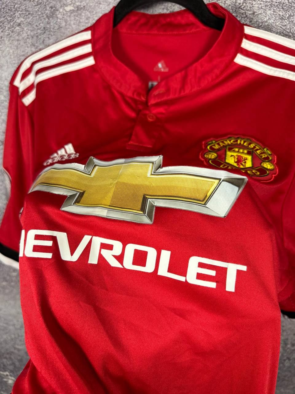 Vintage MATA Manchester United 2017/18 Fan Soccer Jersey Medium Size US M / EU 48-50 / 2 - 9 Thumbnail