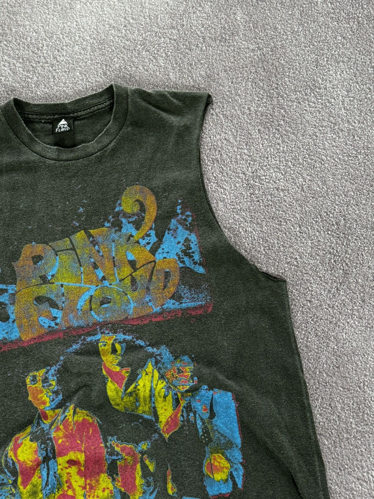Band Tees Pink Floyd Black Faded Unique Design Band Tank Top Size US M / EU 48-50 / 2 - 5 Thumbnail