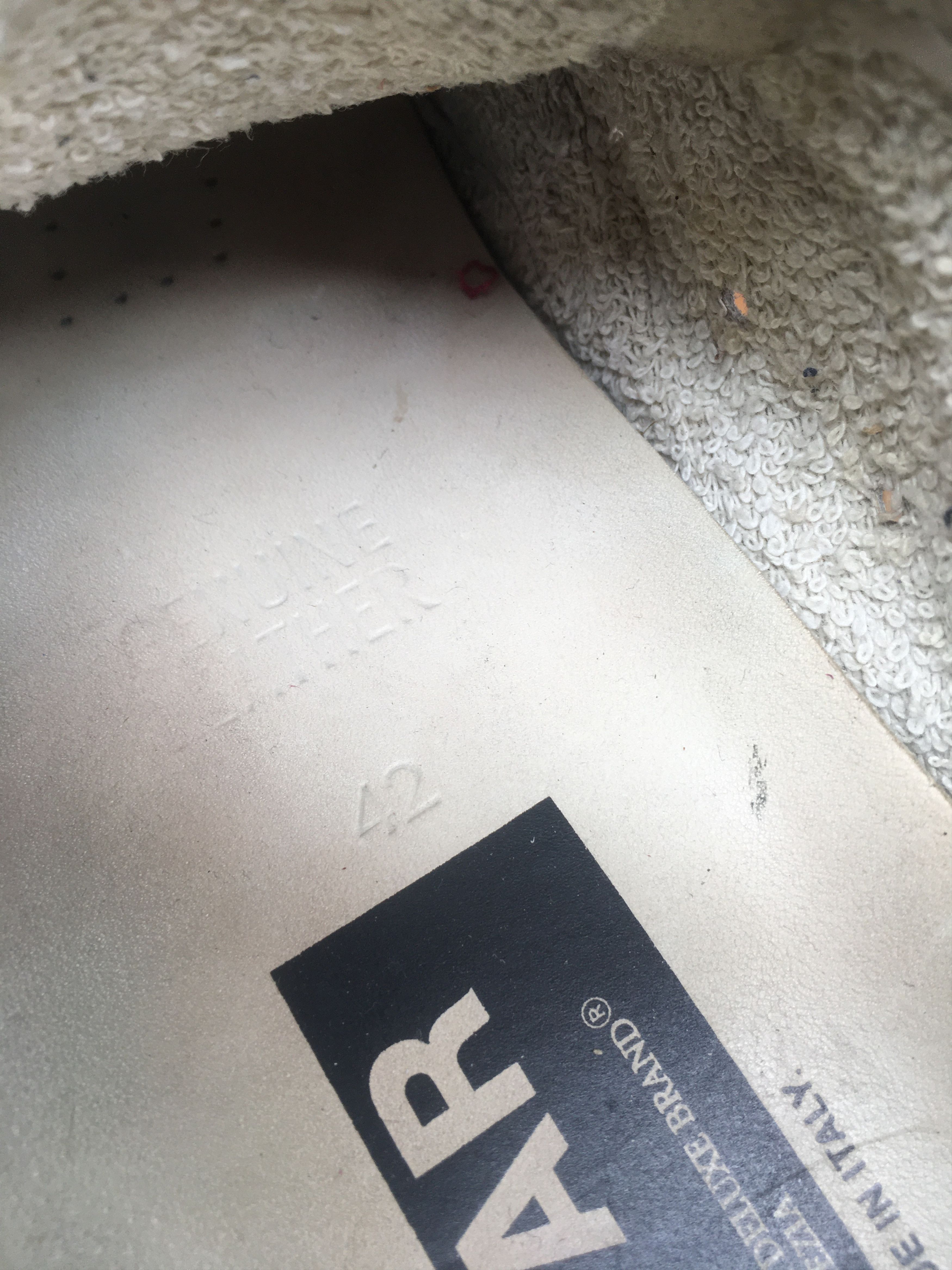 Golden Goose Golden goose deluxe HI STAR Gray leather sneakers EUR 42 Size US 9 / EU 42 - 14 Thumbnail