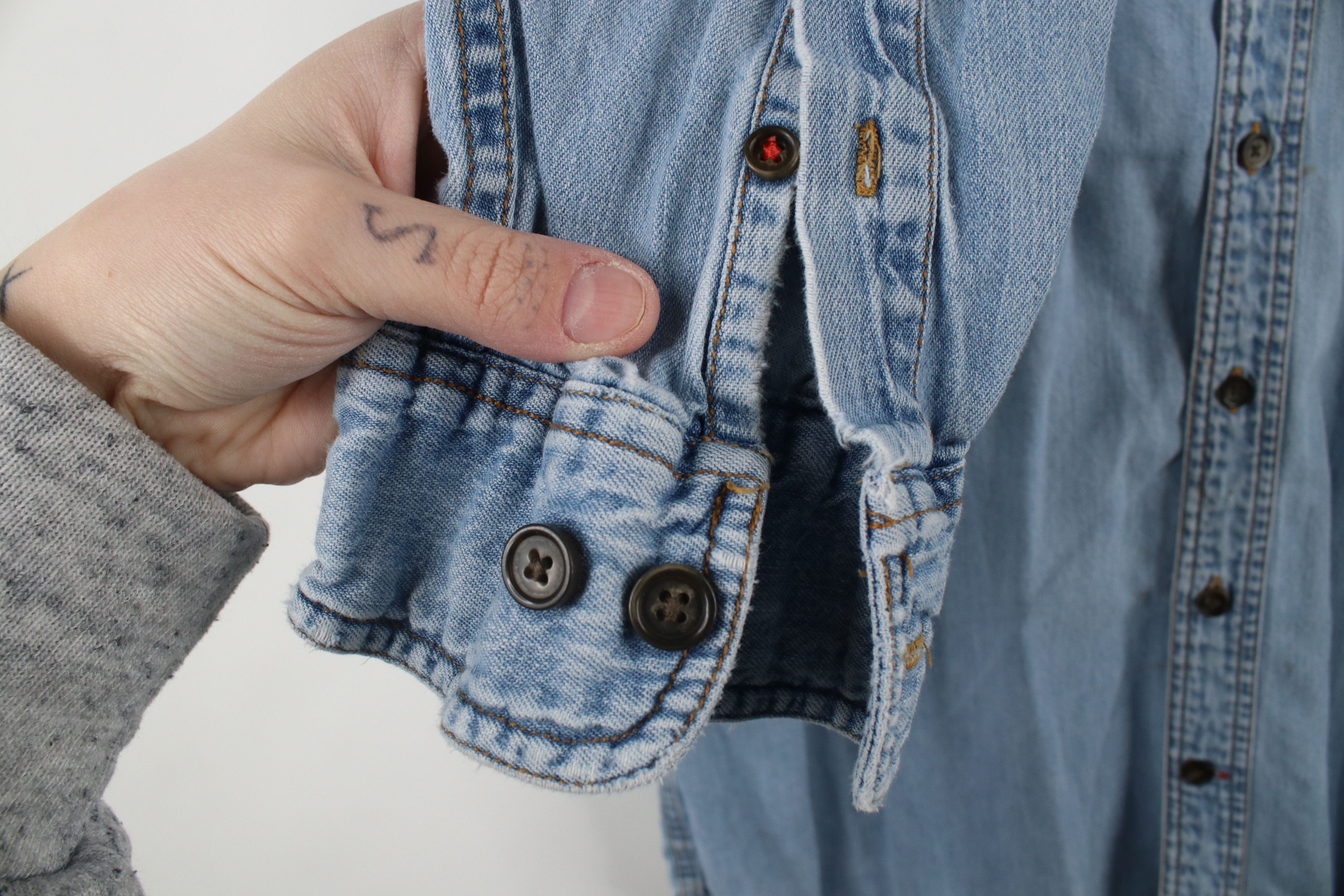 Vintage Vintage 90s Streetwear Denim Jean Collared Button Shirt Blue Size US XL / EU 56 / 4 - 9 Thumbnail