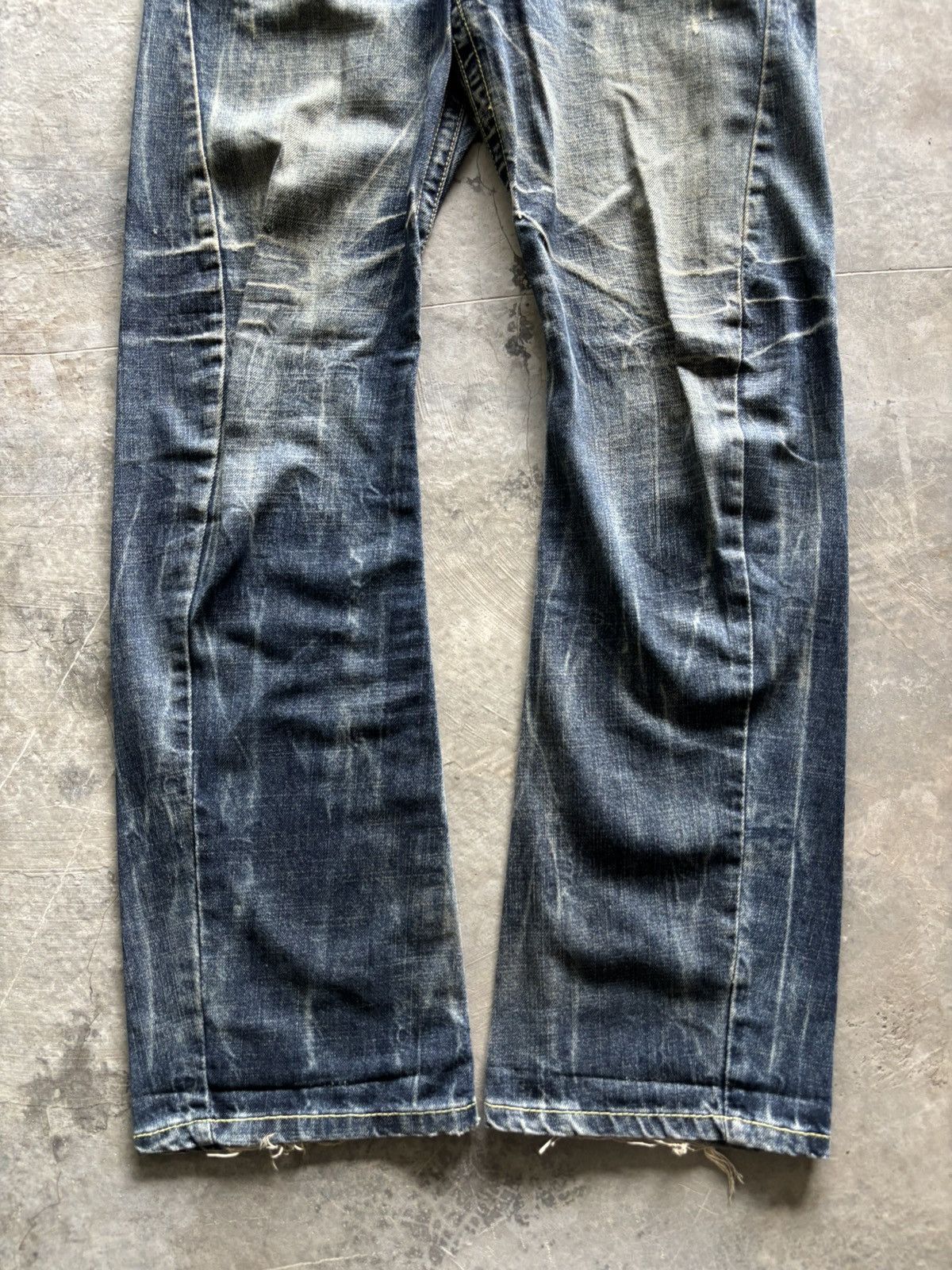 Tornado Mart FLARE LUCKY STORE JEANS JAPANESE DENIM STUDDED RUSTY MUDWASH Size US 31 - 14 Thumbnail
