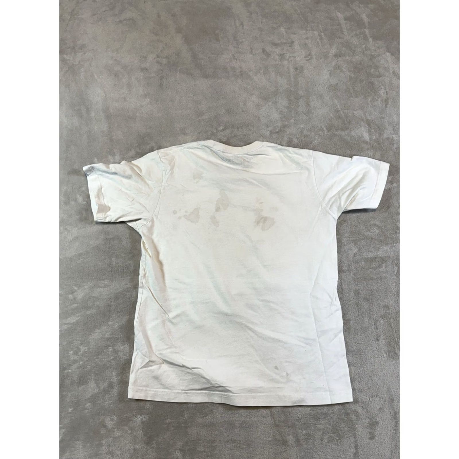 Uniqlo UNIQLO UTGP Star Wars R2-D2 Limited Edition 2015 T-Shirt | White | Size M | Men | Crew Neck | Short Sleeve Size US M / EU 48-50 / 2 - 6 Thumbnail
