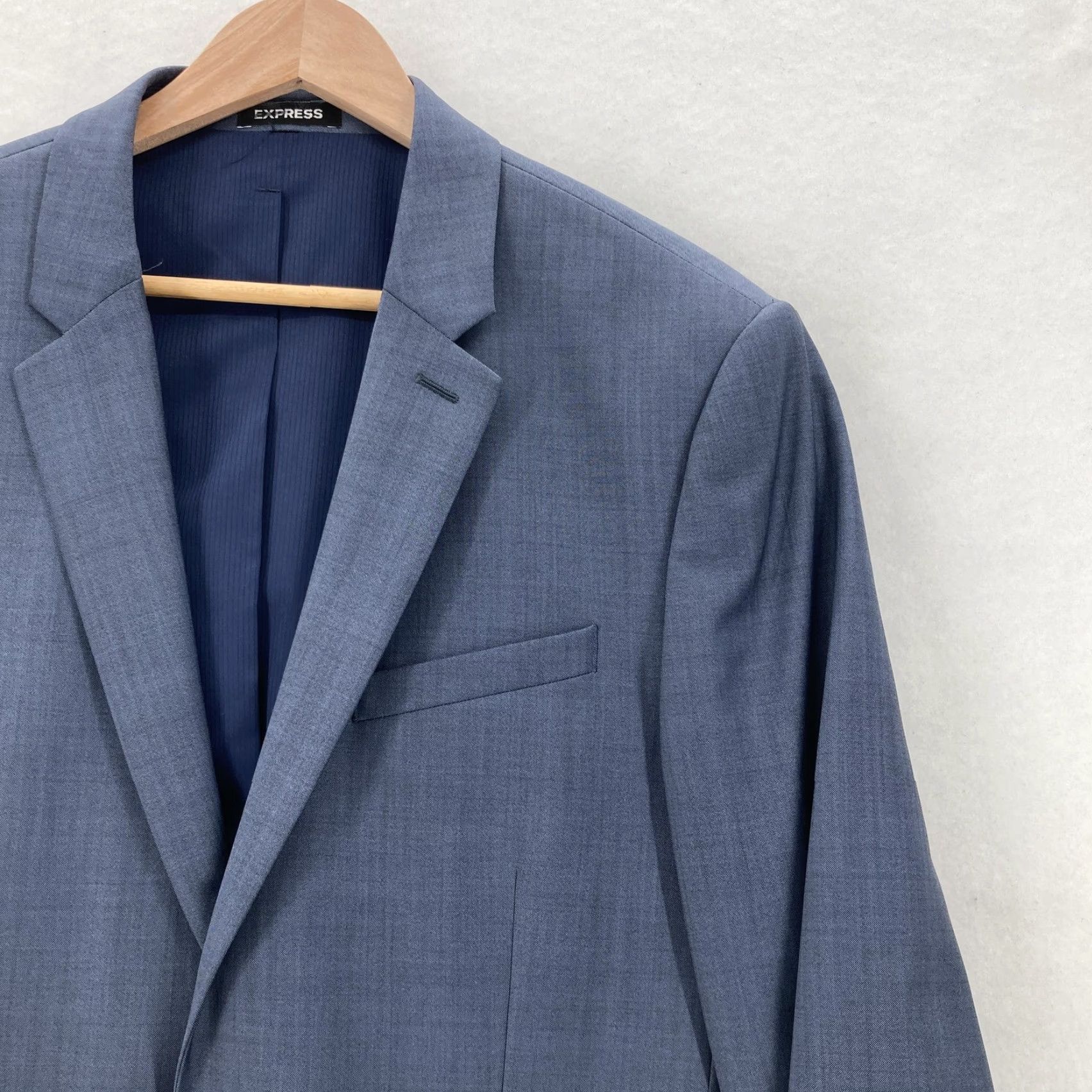 Express Express Mens Suit Jacket 40R Navy Extra Slim Two Button Wool Blend Modern Business Blazer Jacket Notch Lapel WomenS? Size 40R - 2 Thumbnail