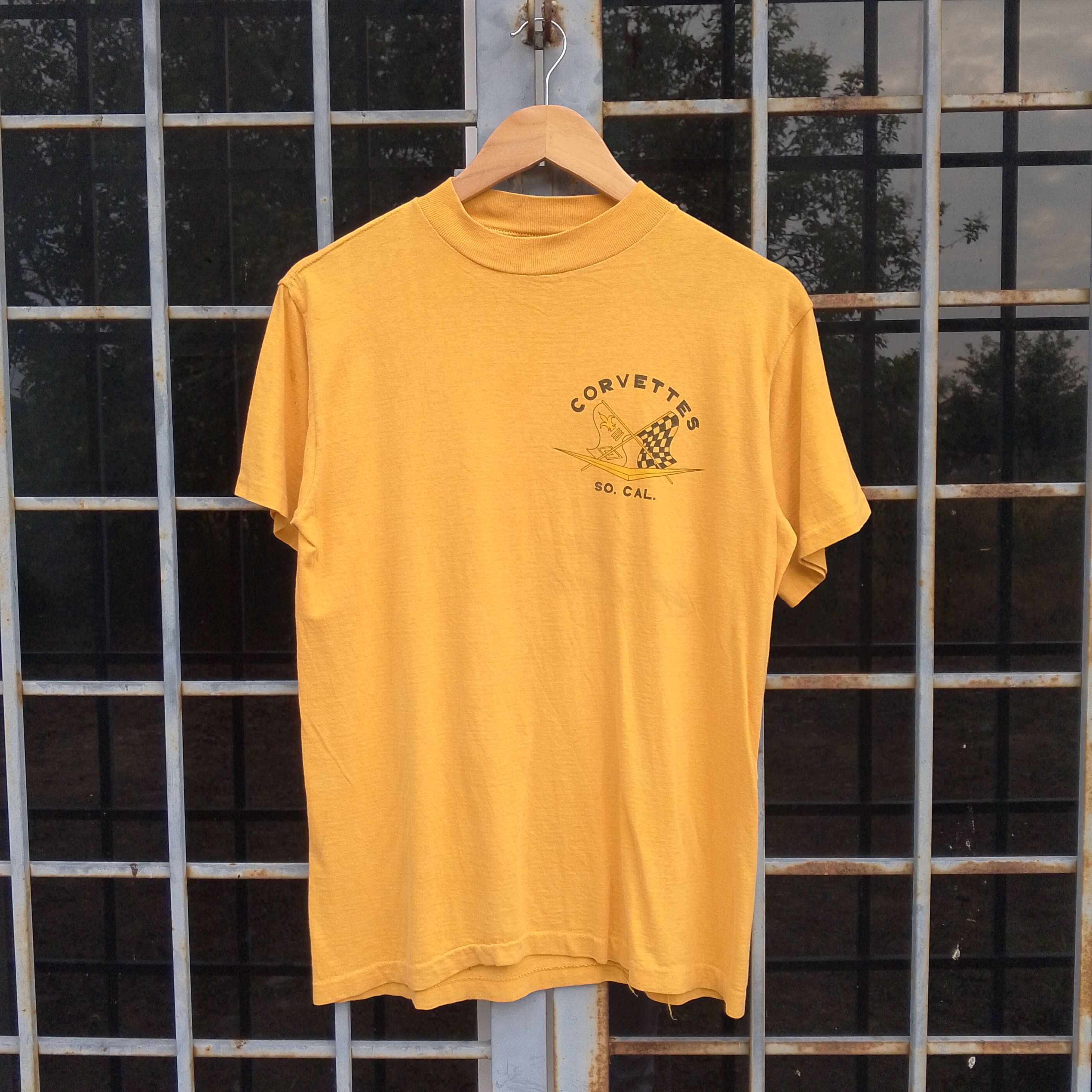 Vintage Vintage 1981 14th Annual Corvette Drag Meet Tshirt Size US M / EU 48-50 / 2 - 2 Thumbnail