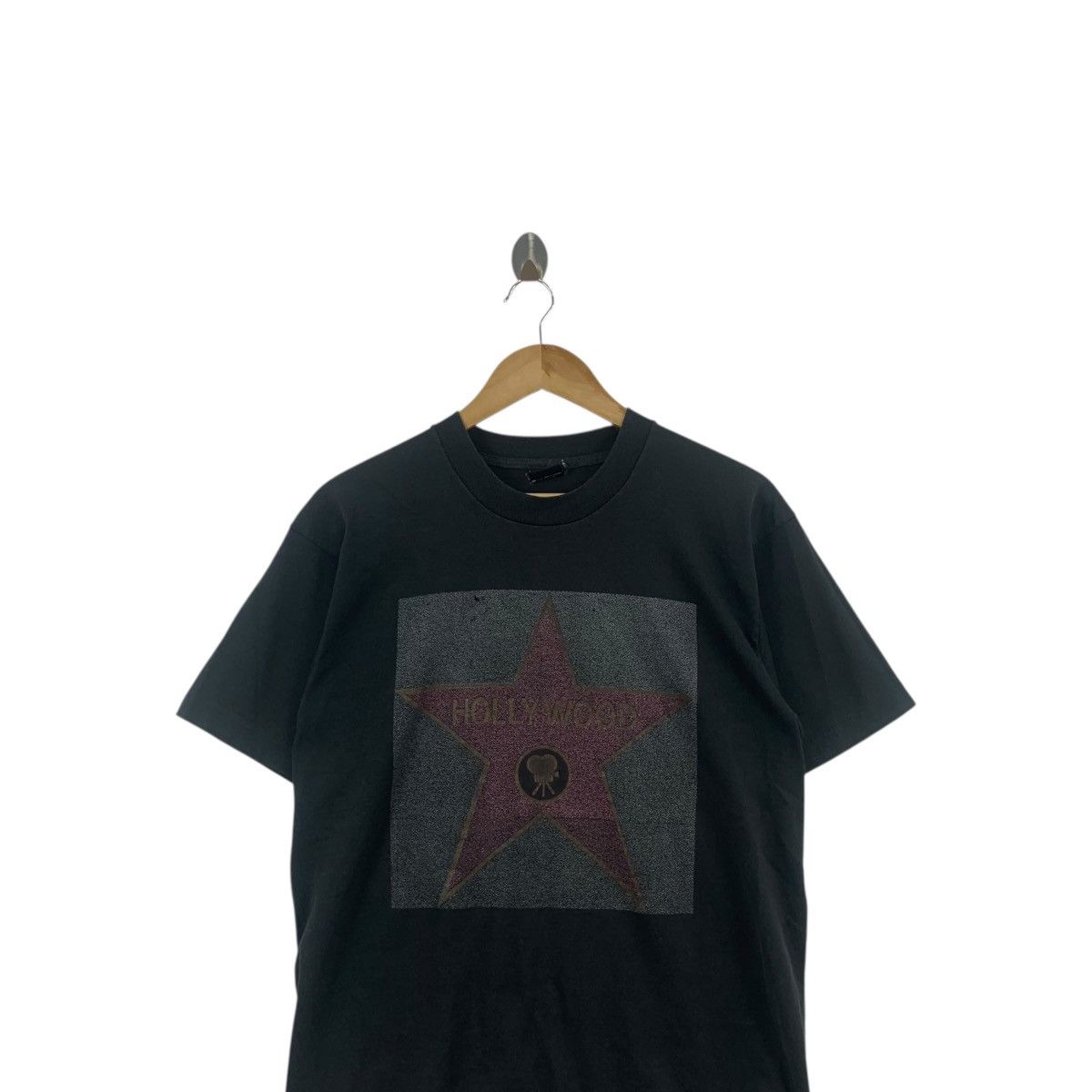Vintage Vintage 90’ HOLLYWOOD WALK OF FAME Stars Thrashed Tee Shirt Size US L / EU 52-54 / 3 - 2 Thumbnail