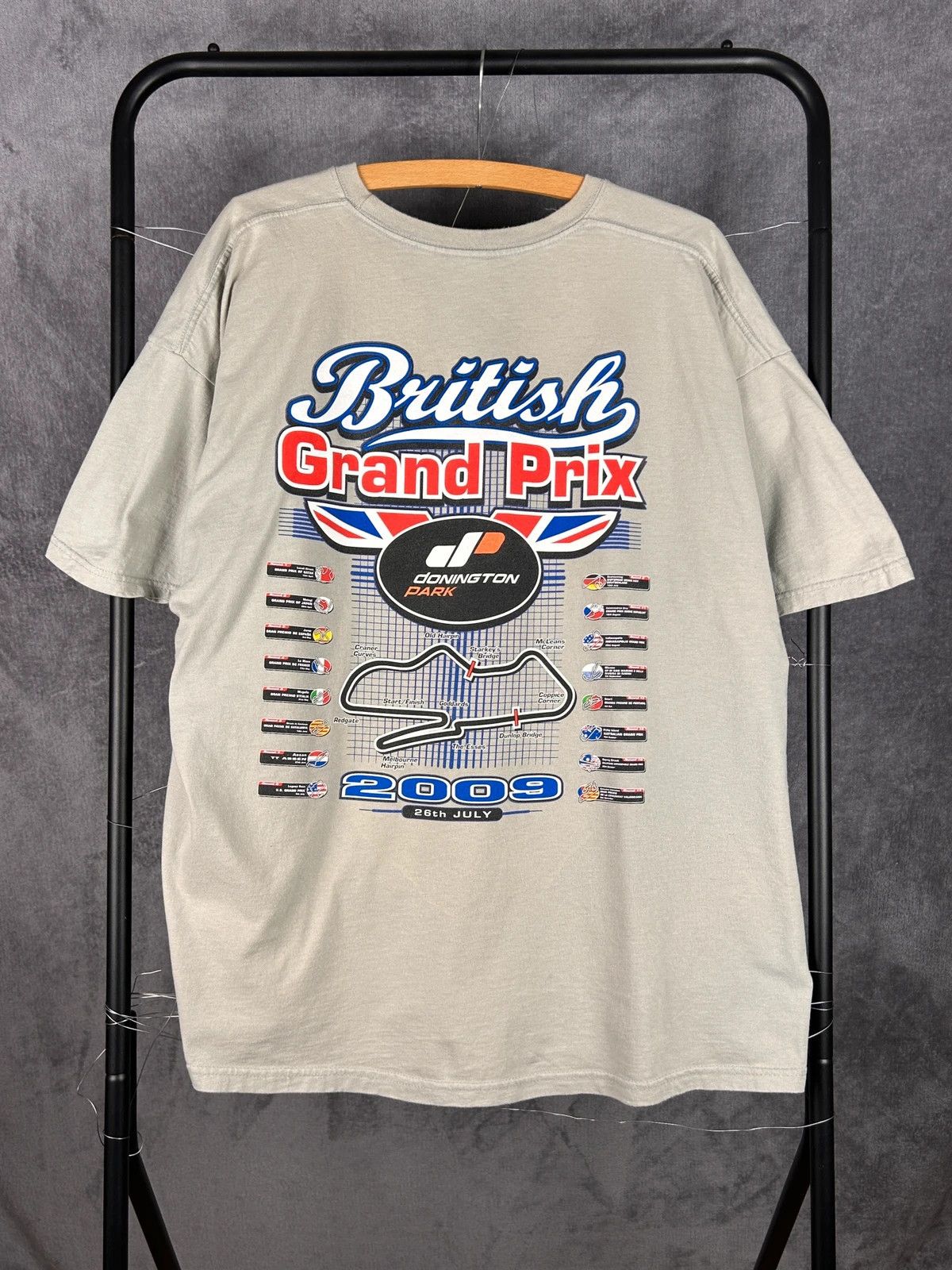 Fruit Of The Loom × Vintage British Grand Prix motorcycle racing tee from 2009 grey Size US XXL / EU 58 / 5 - 2 Thumbnail
