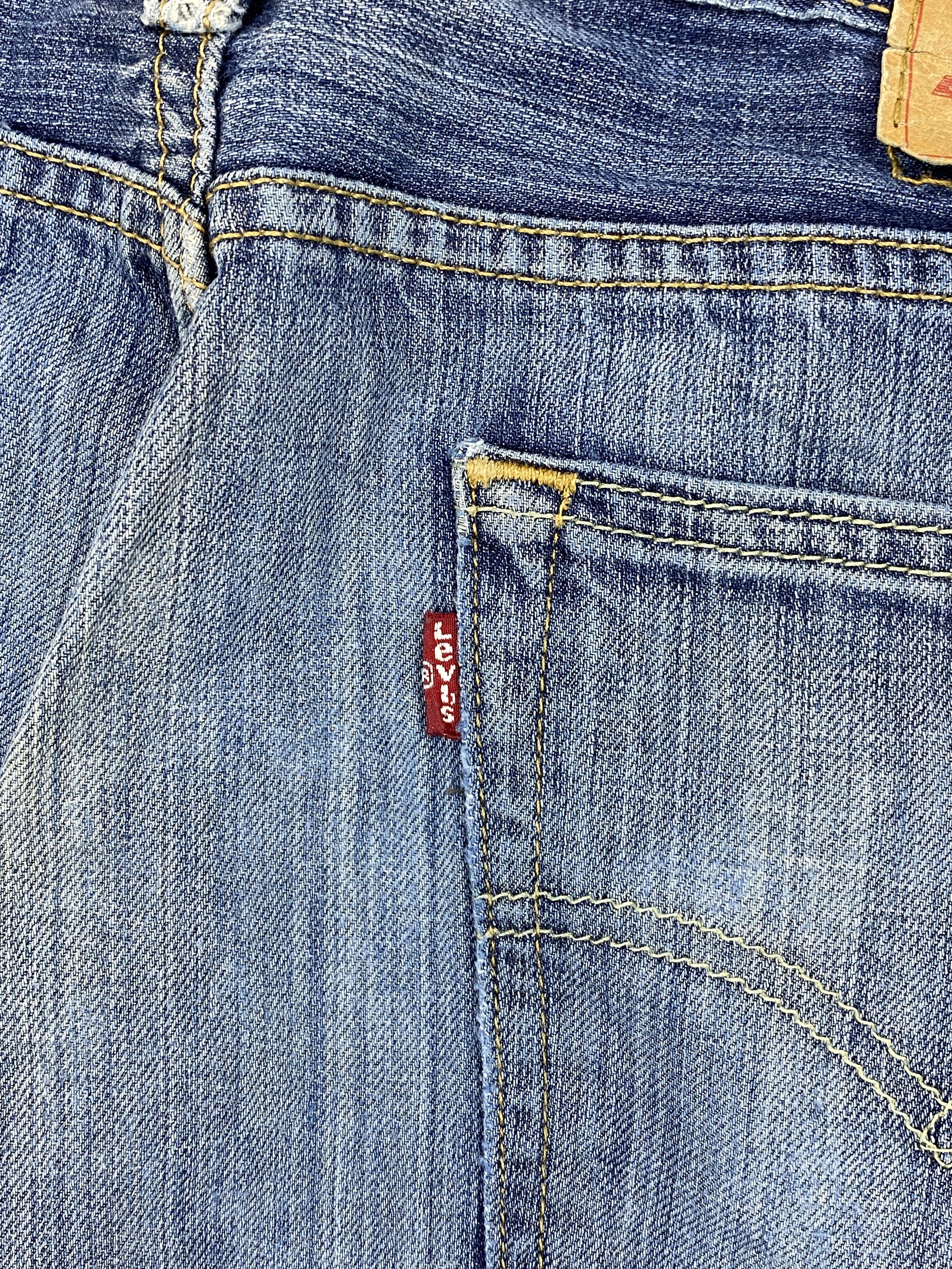 Levi's Vintage Levis 505 Faded Blue Denim Jeans DP2336 Size US 31 - 6 Thumbnail