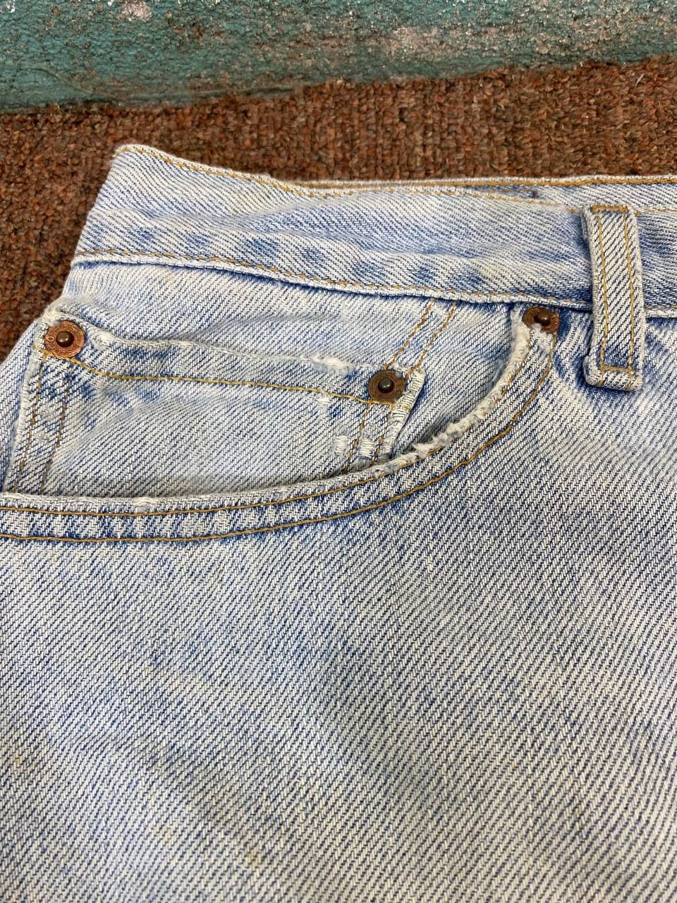 Levi's vintage levis 550 relaxed fit distressed denim Size US 36 / EU 52 - 11 Thumbnail