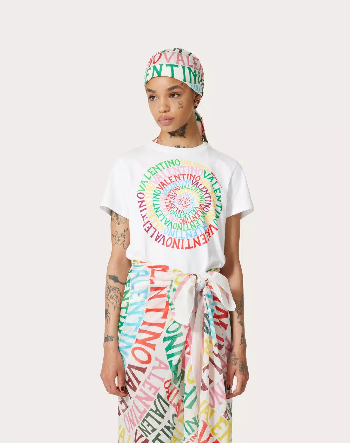 Valentino o1s1wg111125 Loop Jersey T-Shirt in White Size XS / US 0-2 / IT 36-38 - 5 Thumbnail