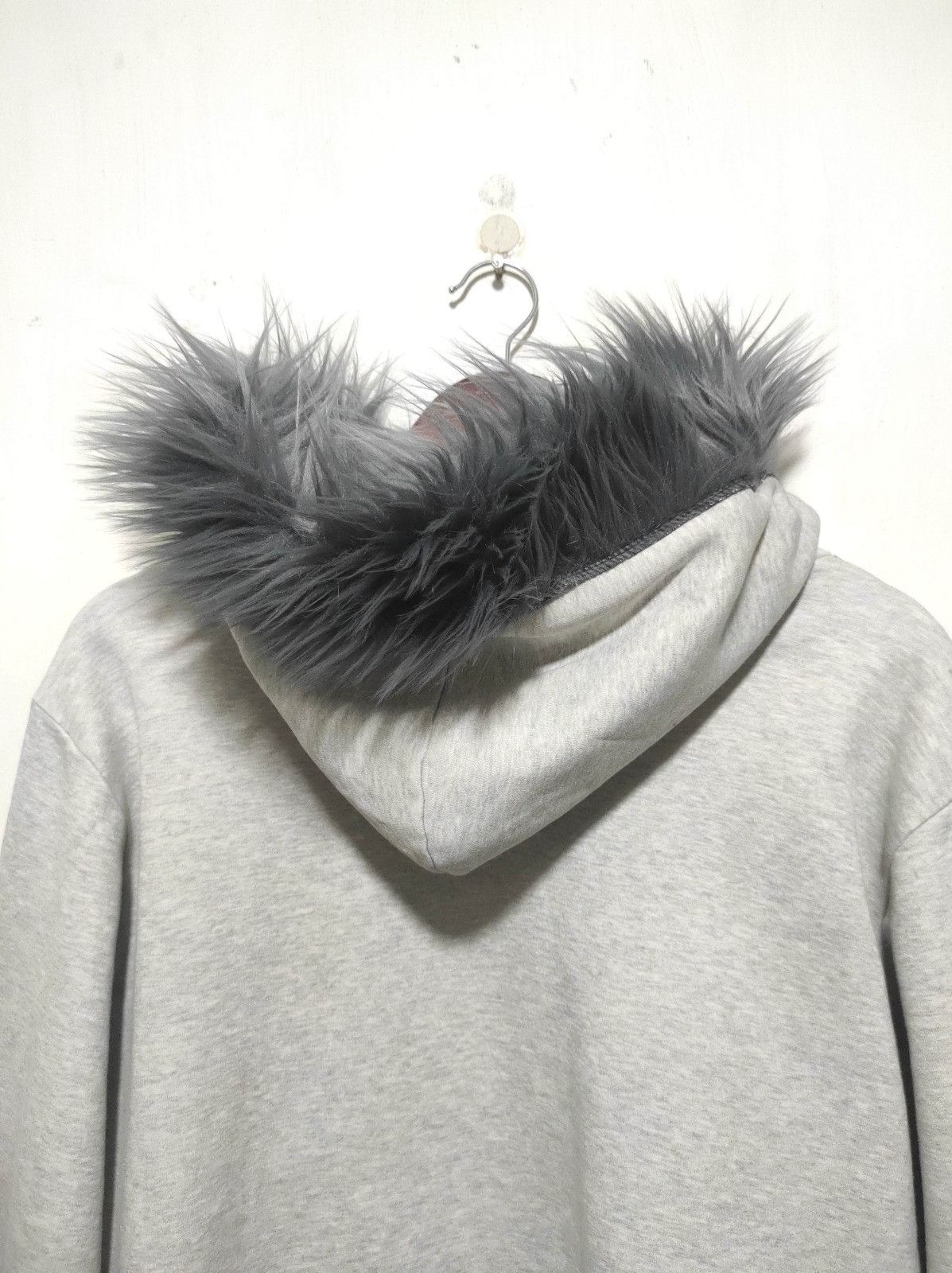 Karl Kani Karl Kani fur Hoodie ifsix LGB style Size US M / EU 48-50 / 2 - 11 Thumbnail