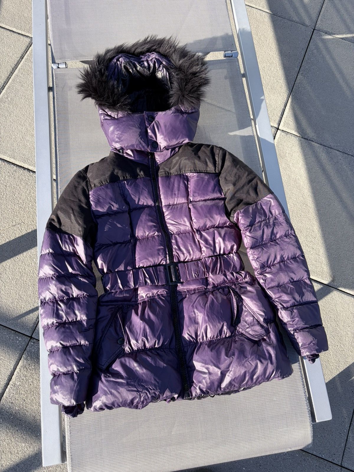 Burberry Burberry Down Puffer Down Jacket Size M / US 6-8 / IT 42-44 - 1 Thumbnail