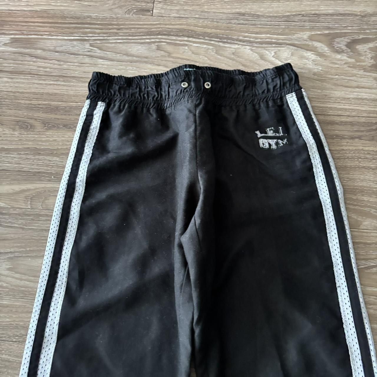 Japanese Brand Vintage Y2K/2000s Cute Black Striped Streetwear Track Pants! Fits S Size 26" / US 2 / IT 38 - 2 Thumbnail