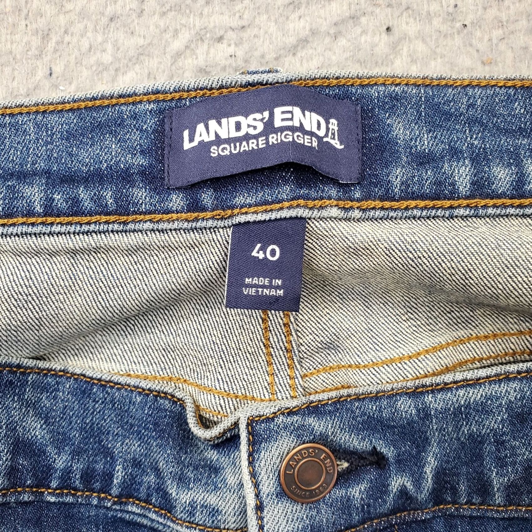 Lands' End Lands' End Mens Jeans 40 Blue Denim Medium Wash Traditional Fit Shirt? Size US 40 / EU 56 - 7 Thumbnail