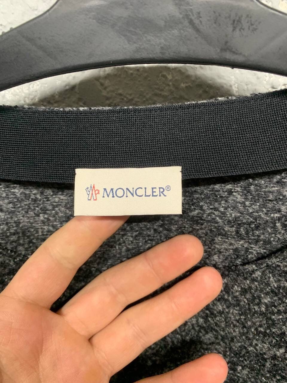 Moncler Moncler Maglia Girocollo Wool Silver Oversize Tshirt Size US M / EU 48-50 / 2 - 6 Thumbnail