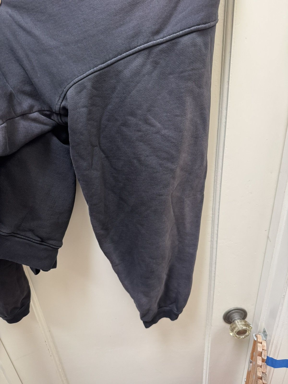 ERL ERL Black Sunfaded Crewneck Size US M / EU 48-50 / 2 - 7 Thumbnail