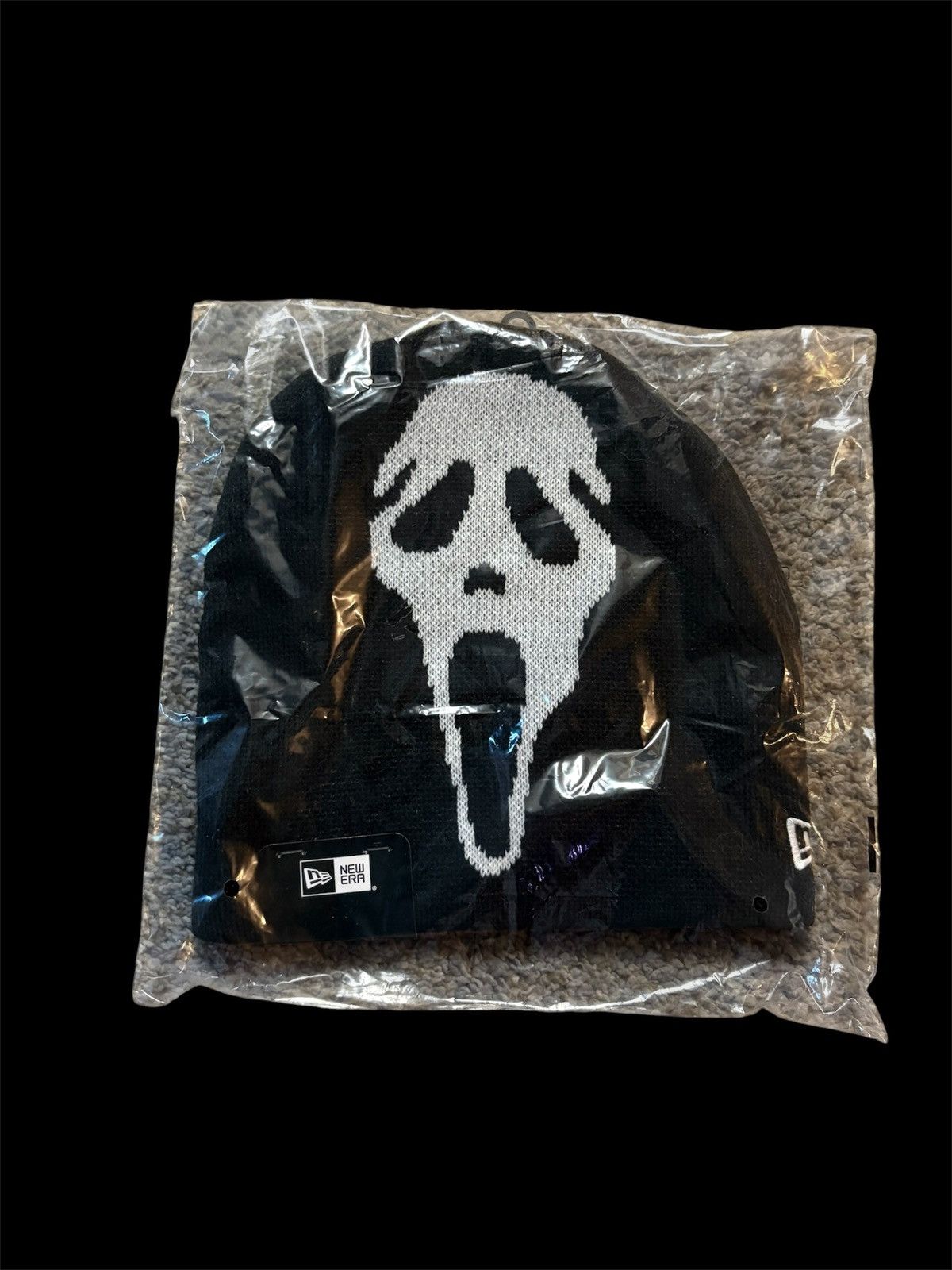 Supreme Supreme New Era Ghostface Beanie Black Size ONE SIZE - 1 Thumbnail