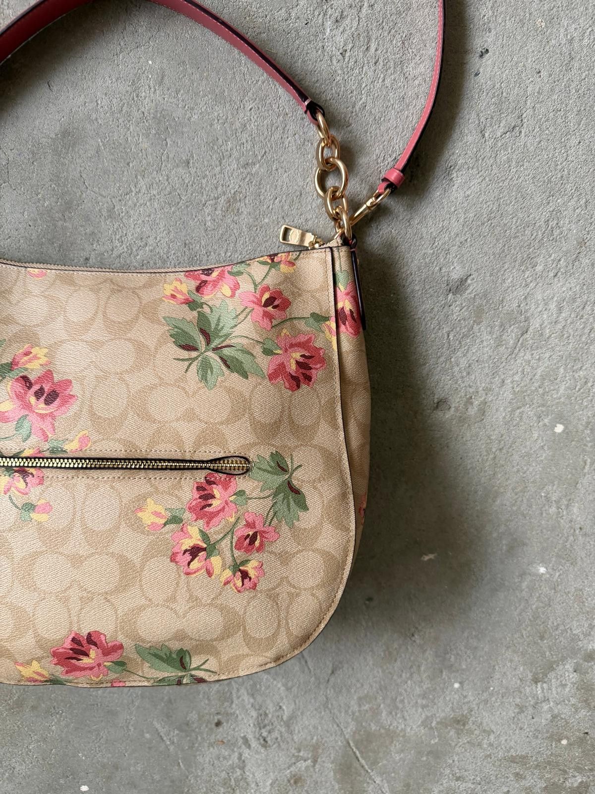 Coach Coach 2Way Signature Elle Flower Shoulder Bag Beige/Pink Size ONE SIZE - 9 Thumbnail