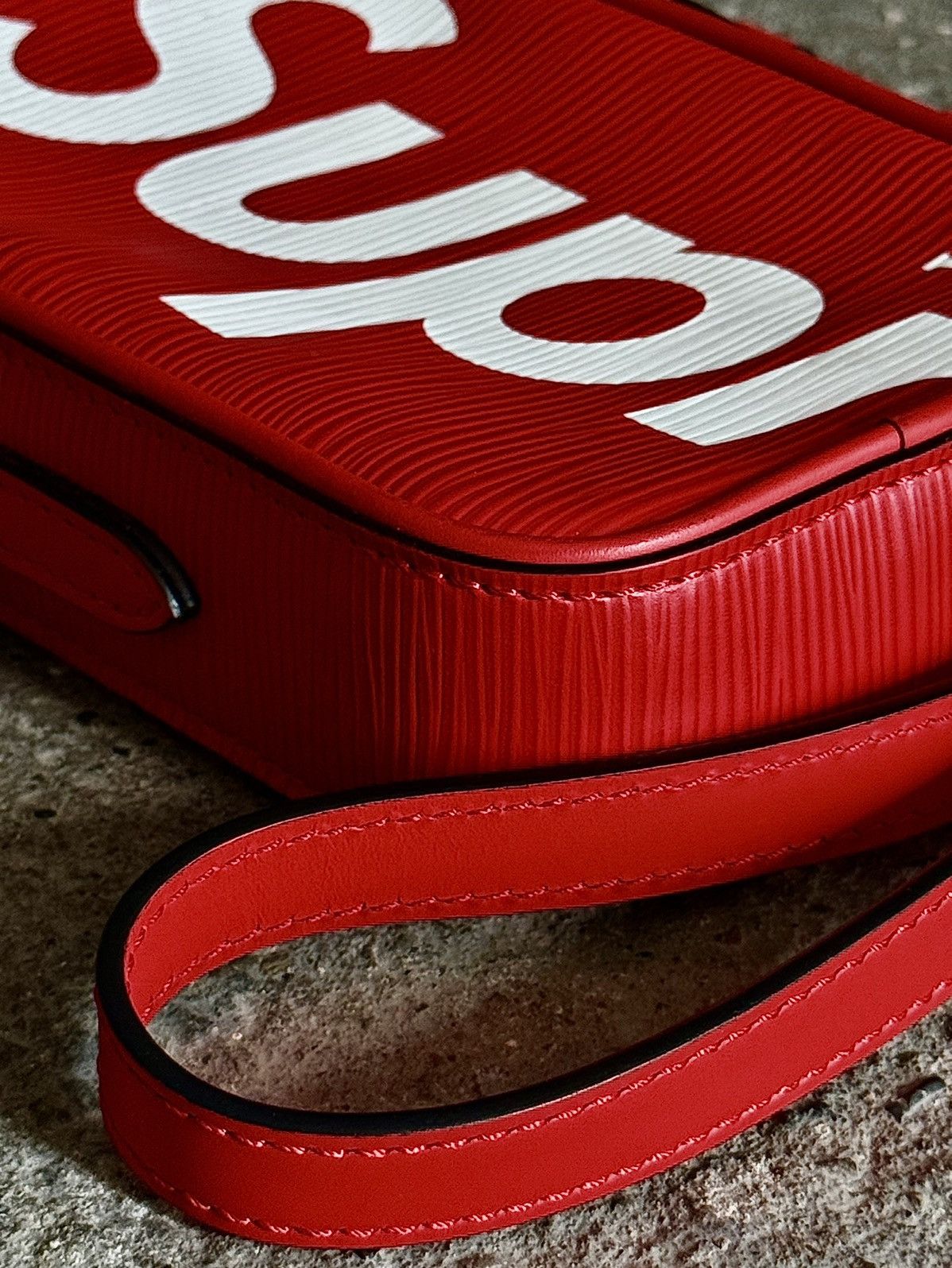 Louis Vuitton × Supreme Louis Vuitton - Supreme - FW2017 - Danube PPM - Sling Bag Size ONE SIZE - 18 Thumbnail