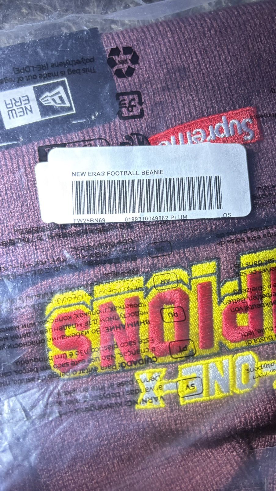 New Era × Supreme “Football” Beanie, Cardinal Red/Plum (F/W 2025, Week 16) Size ONE SIZE - 5 Thumbnail