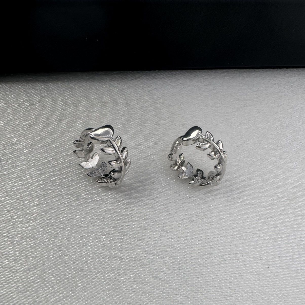 Designer 10mm Leaf Small Silver Hoop Earrings for Women Size ONE SIZE - 3 Thumbnail
