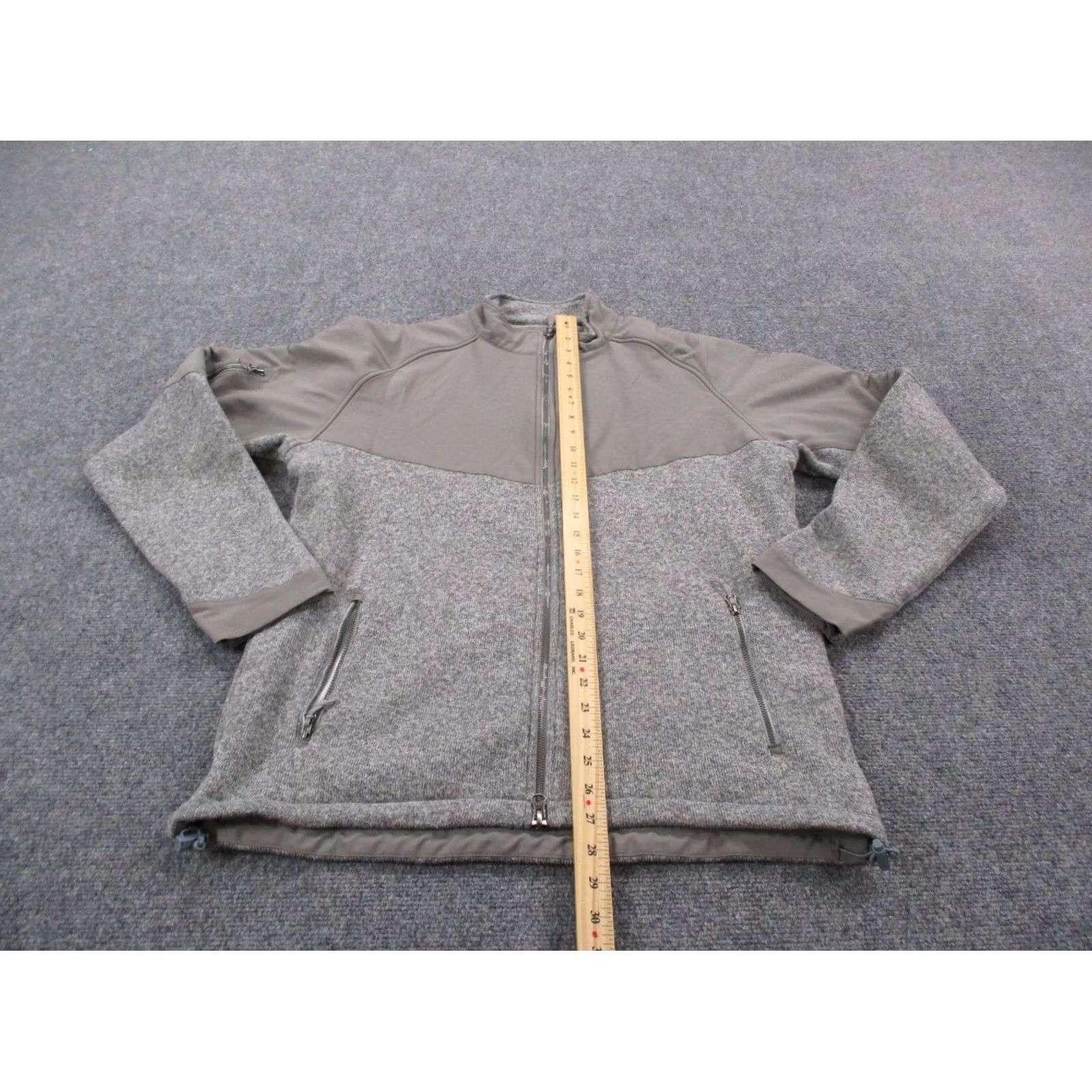 Peter Millar Peter Millar Jacket Mens L Gray Crown Sport Fleece Performance Outdoors Golf Shirt Size US L / EU 52-54 / 3 - 3 Thumbnail