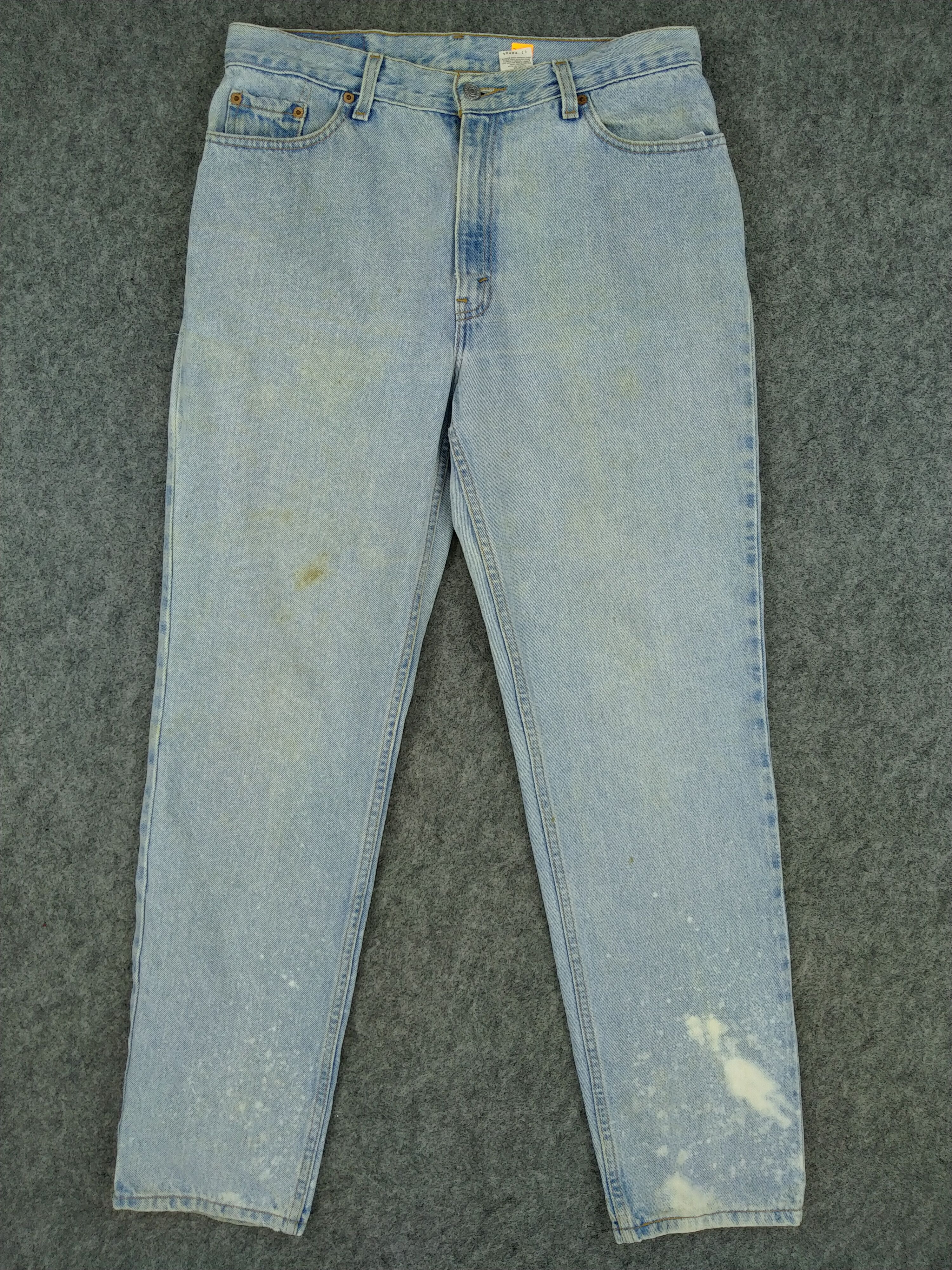 image of Distressed Denim x Levis Light Wash Vintage Levi's 512 Slim 33X31 Denim -Jn1018, Men's