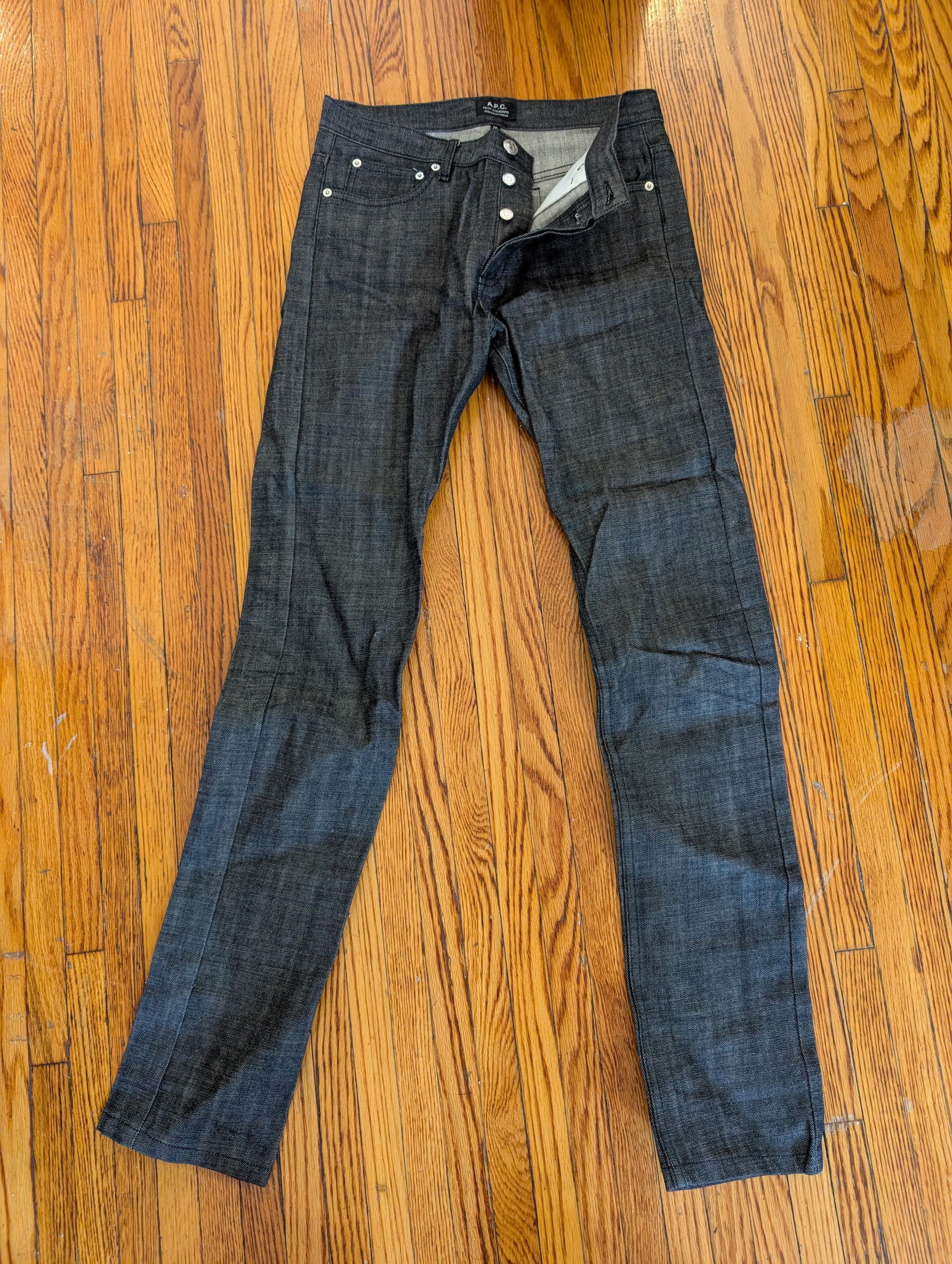 A.P.C. Petit Standard in Raw Indigo; never worn! Size US 28 / EU 44 - 2 Thumbnail
