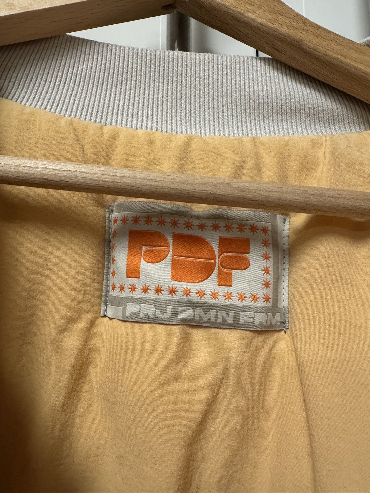 PDF PDF RAYAN BOMBER FW24/25 Size US M / EU 48-50 / 2 - 5 Thumbnail
