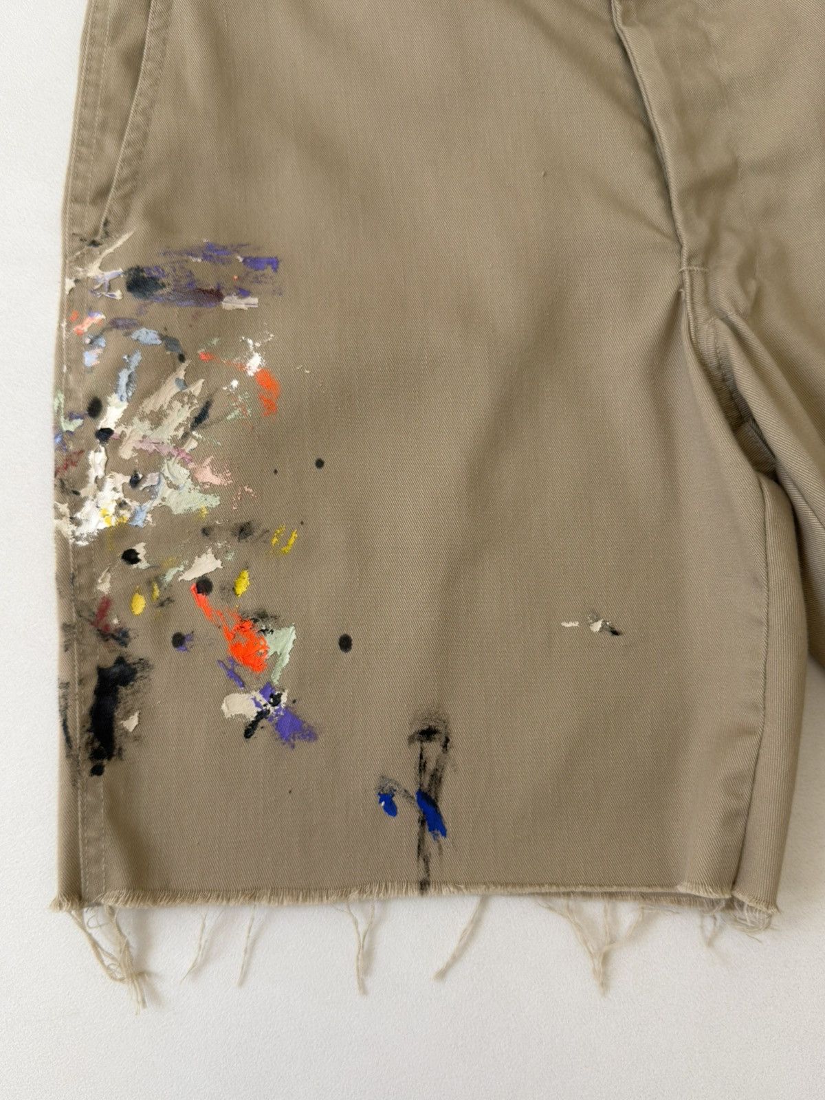 Gallery Dept. ‘Ricky’ Paint Splat Cut Off Beige Shorts Size US 32 / EU 48 - 13 Thumbnail