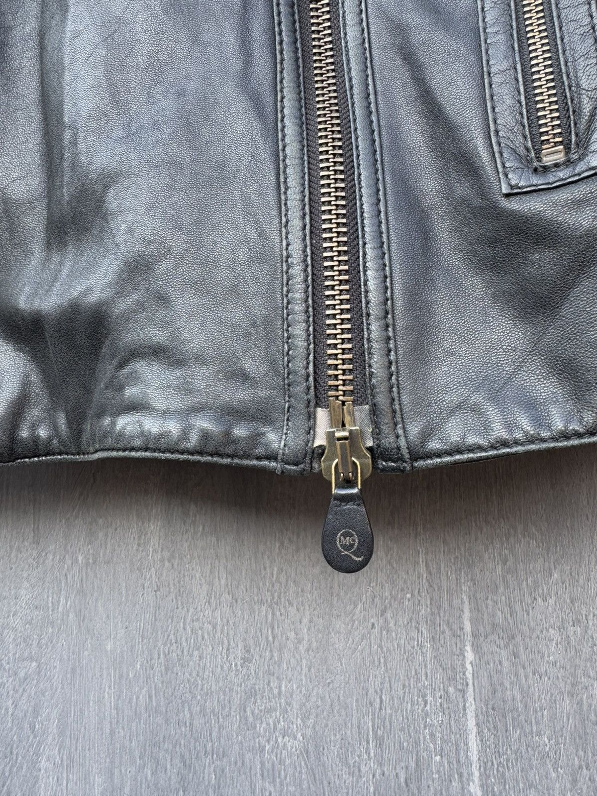 Alexander McQueen Alexander McQueen Leather Quilted Biker Jacket Size 42 Size M / US 6-8 / IT 42-44 - 4 Thumbnail