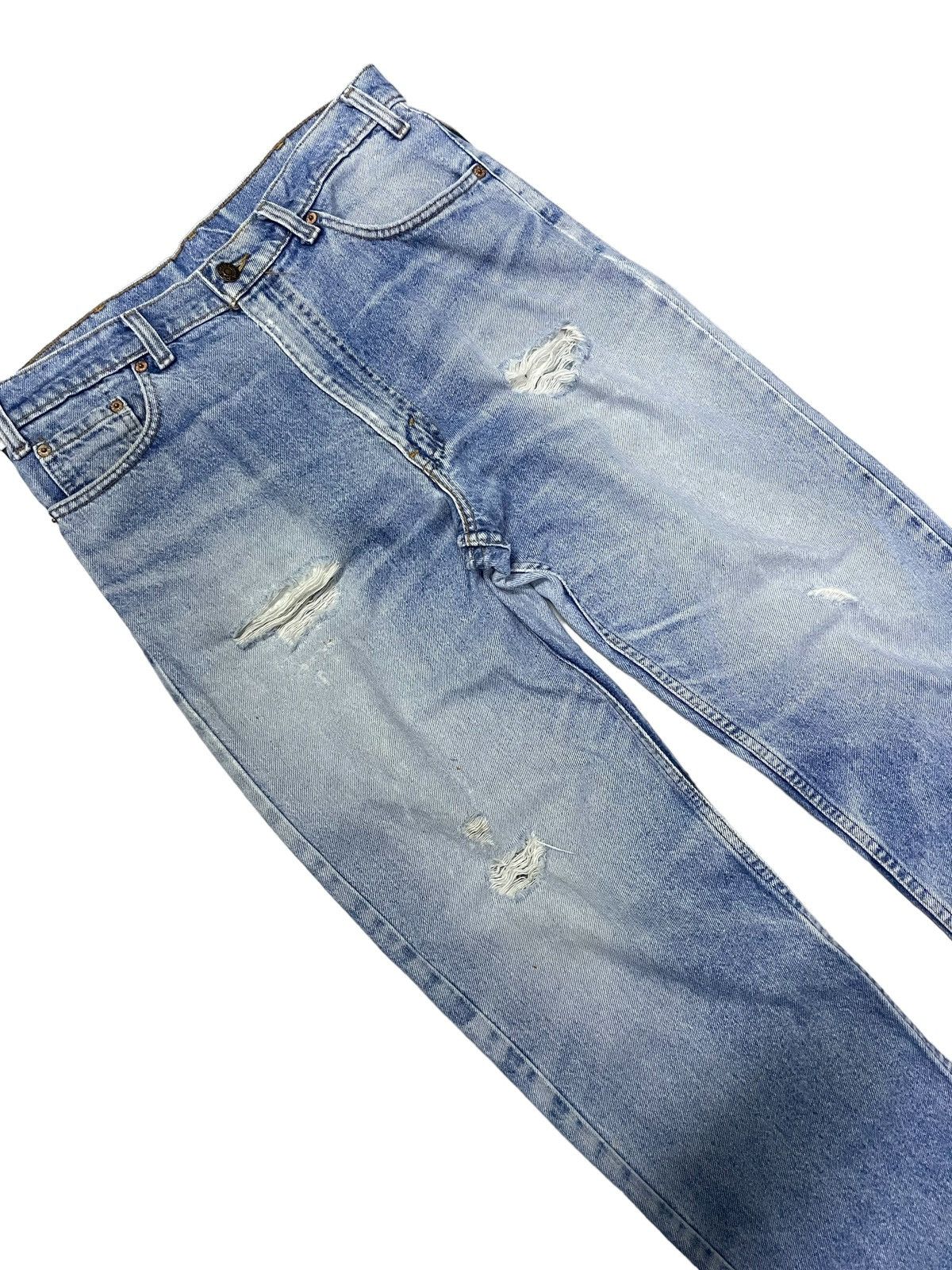 Vintage Levis 519-0219 Distressed Light Wash Jeans