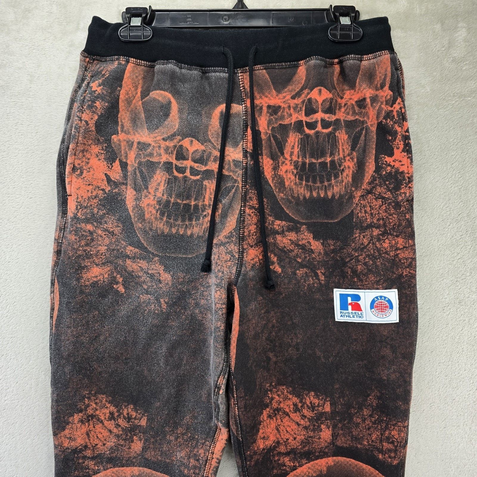 Russell Athletic Russell Athletic ASAP Rocky Sweatpants Small Skull *FADED* Size US 30 / EU 46 - 2 Thumbnail