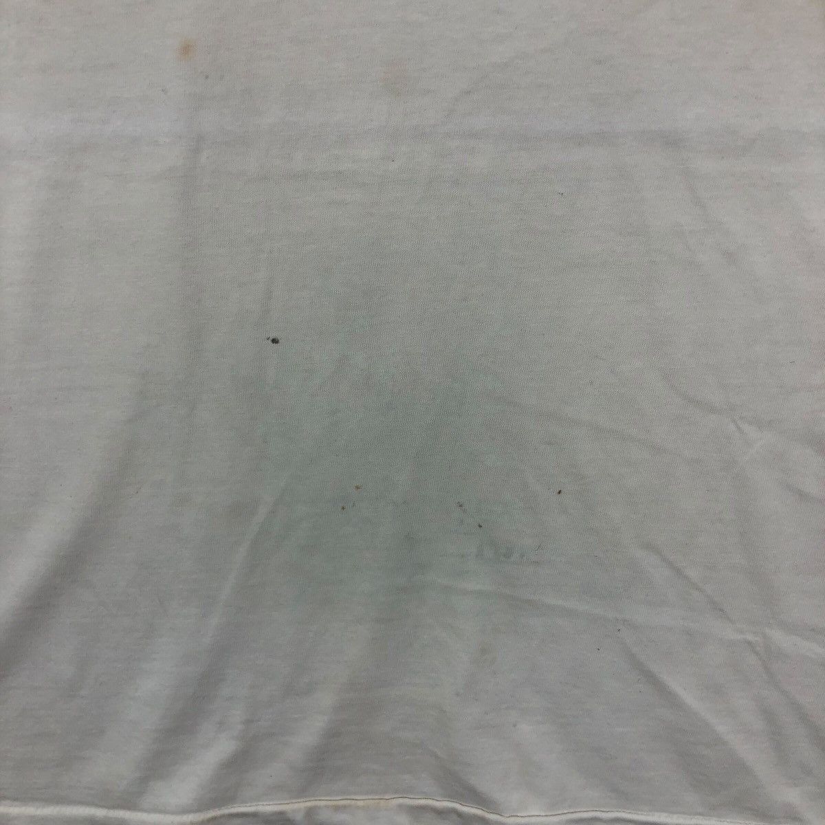 Vintage Vintage Hyatt Waikiki Photoprint T Shirt Art Size L Size US L / EU 52-54 / 3 - 6 Thumbnail